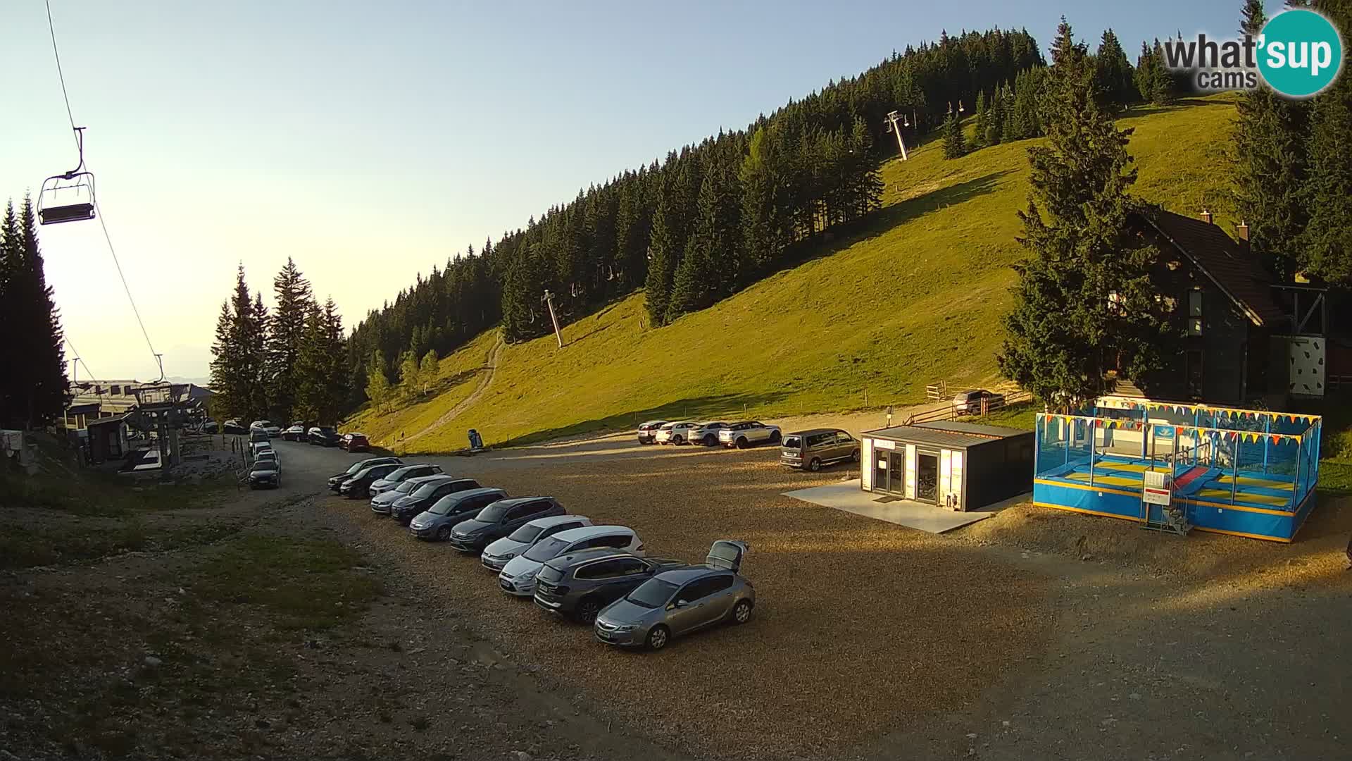 Cámara web en vivo de la estación de esquí GOLTE – vista a Medvedjak – Eslovenia