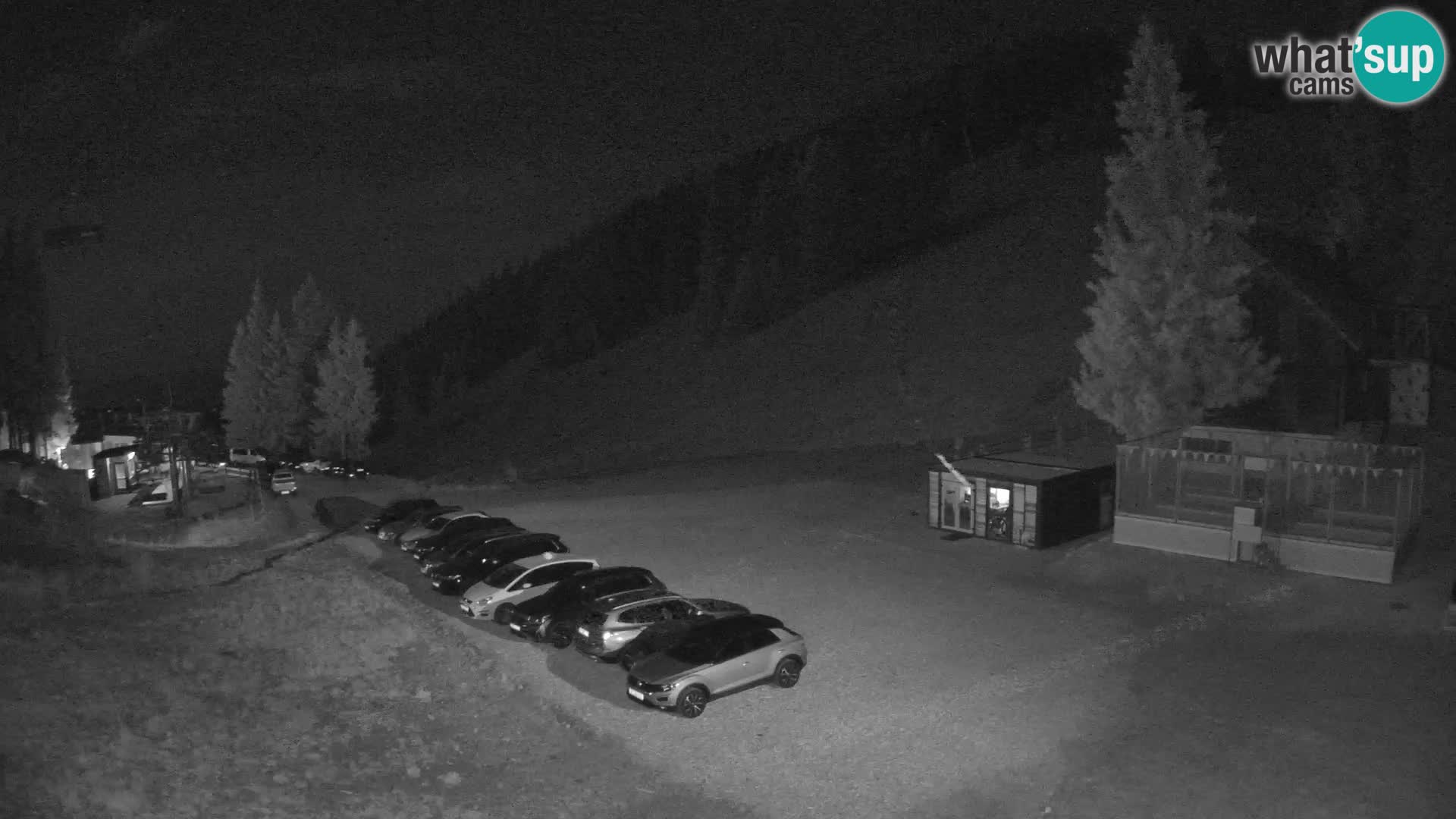 Spletna kamera smučišča GOLTE v živo – pogled na Medvedjak
