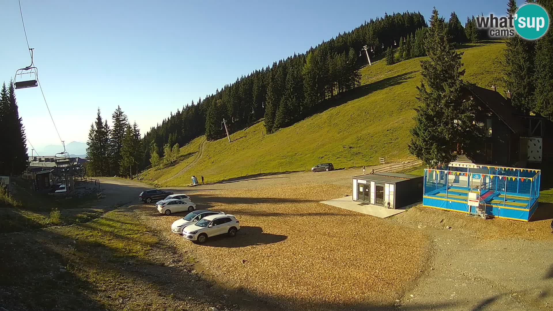Cámara web en vivo de la estación de esquí GOLTE – vista a Medvedjak – Eslovenia