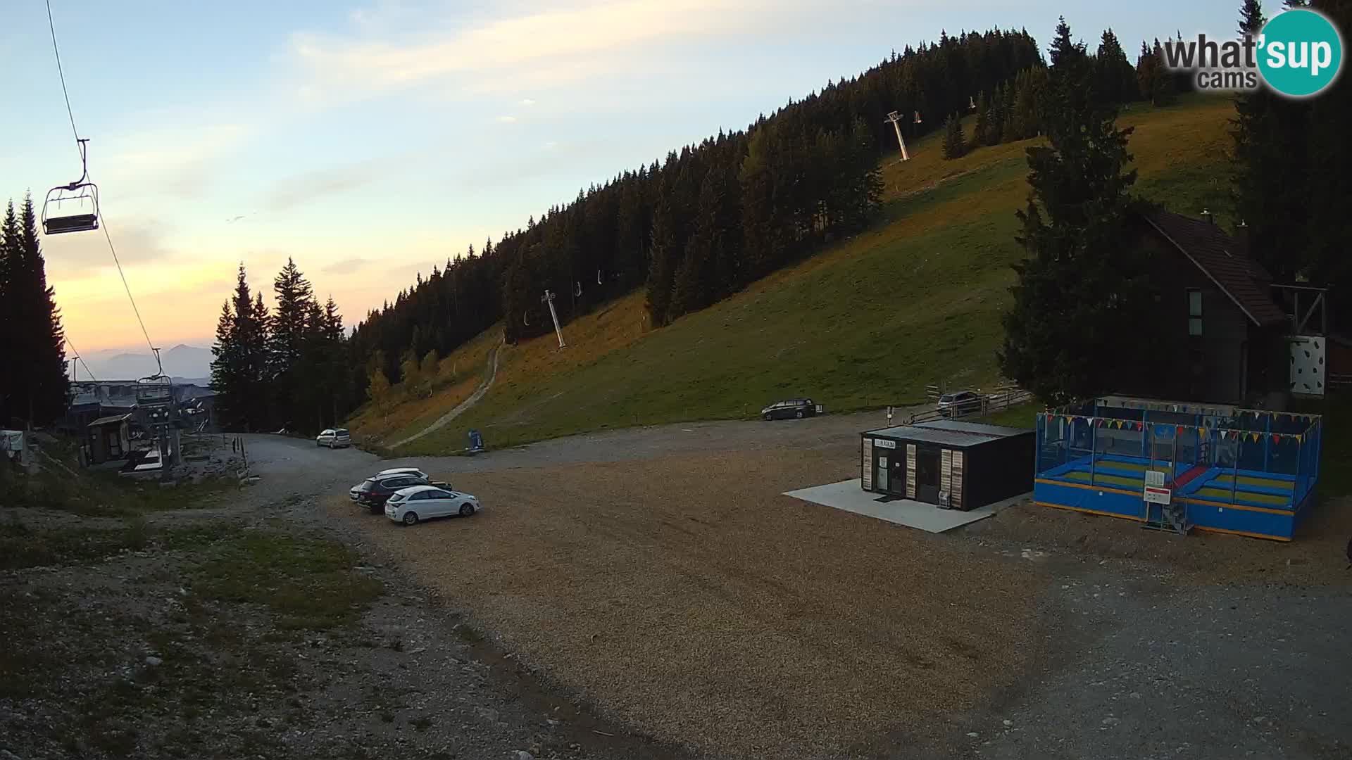 Cámara web en vivo de la estación de esquí GOLTE – vista a Medvedjak – Eslovenia