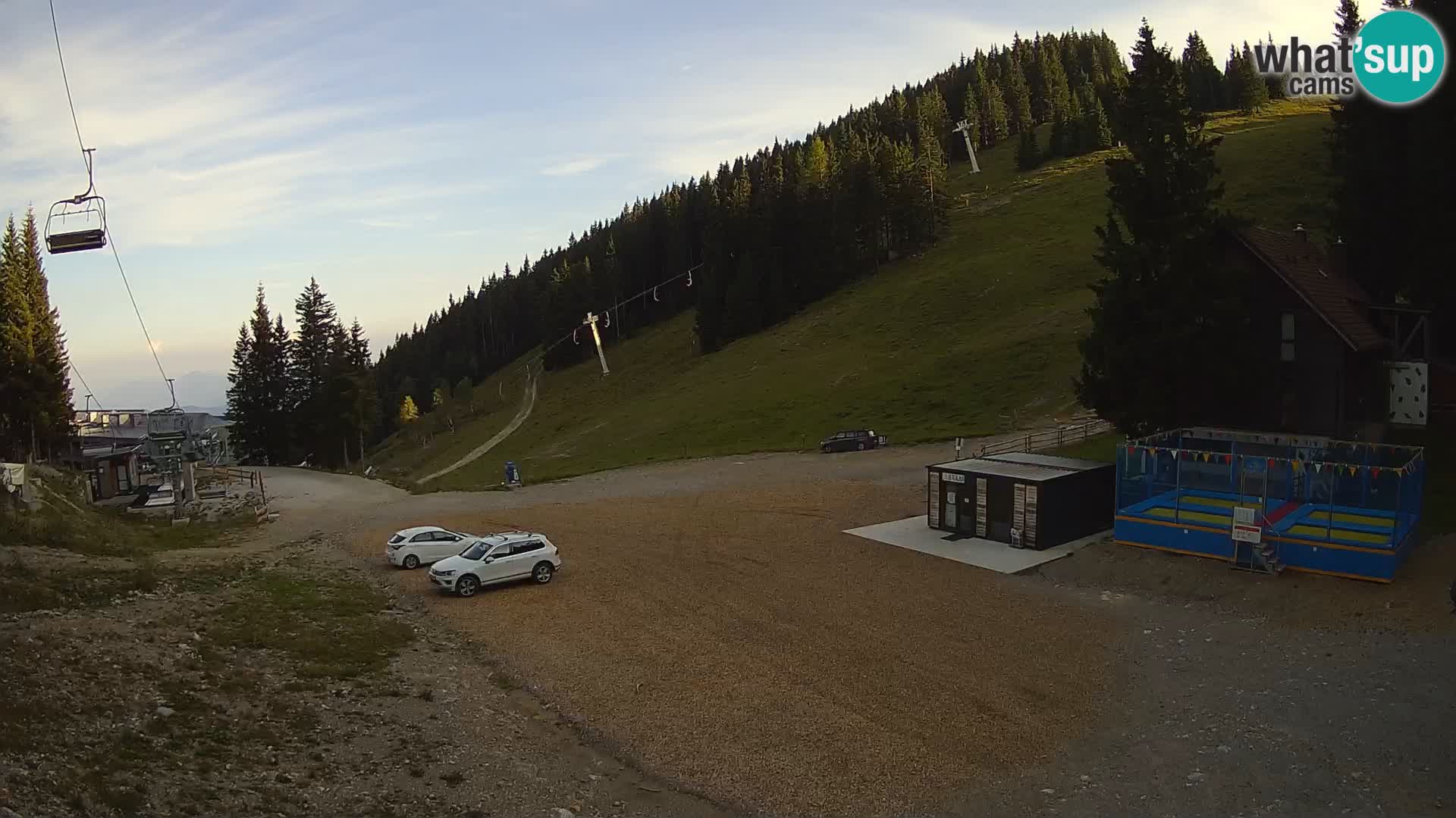 Cámara web en vivo de la estación de esquí GOLTE – vista a Medvedjak – Eslovenia