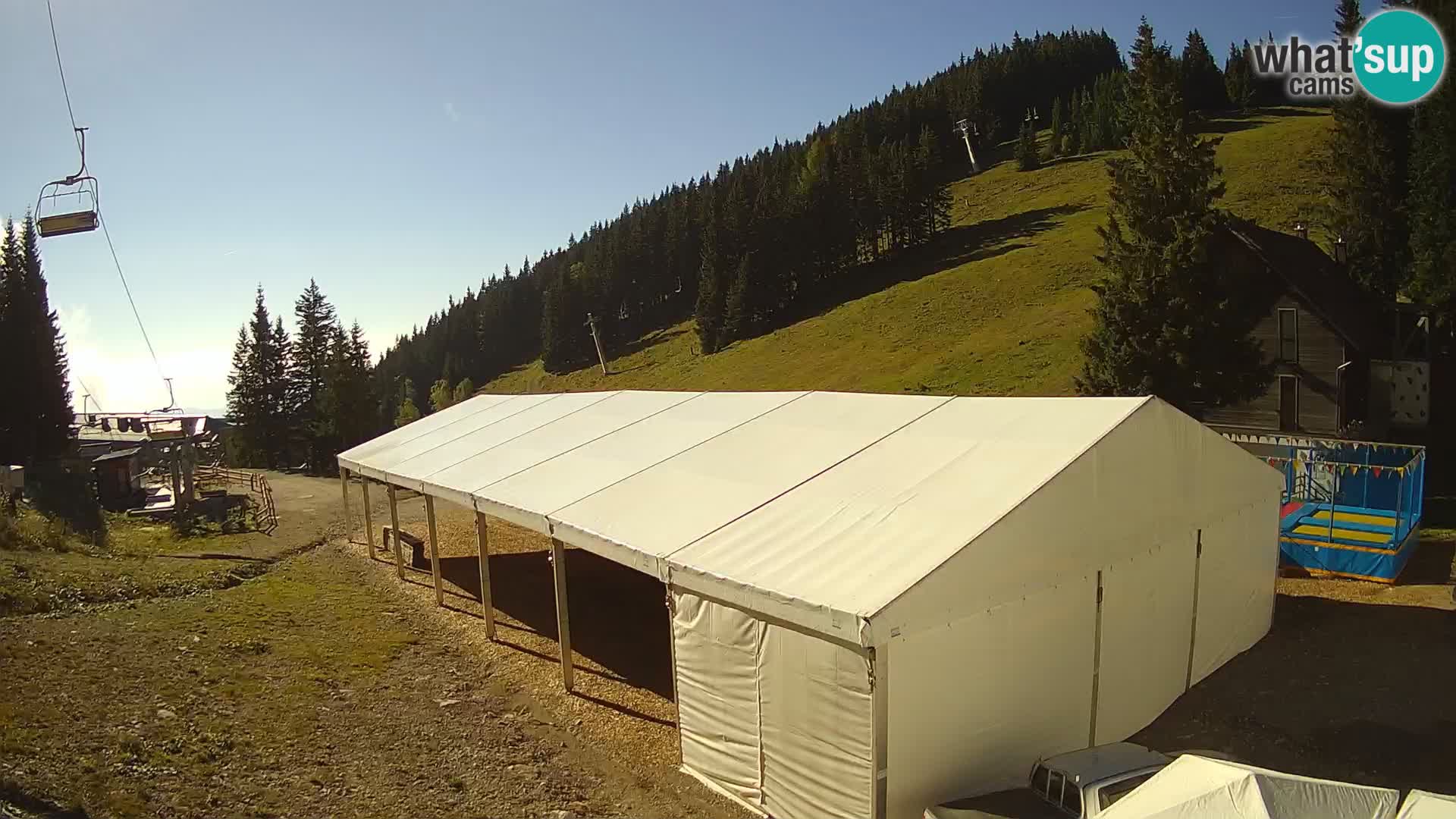GOLTE Skigebiet webcam – Schöne Aussicht auf Medvedjak – Slowenien