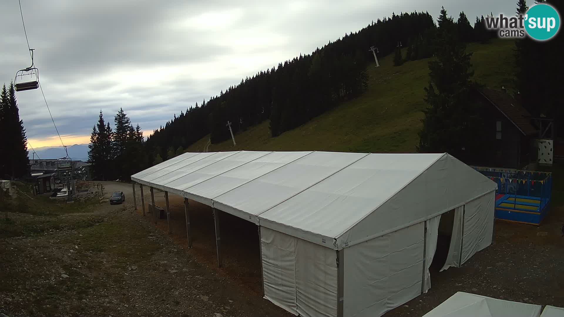 GOLTE skijalište web kamera – pogled na Medvedjak – Slovenija