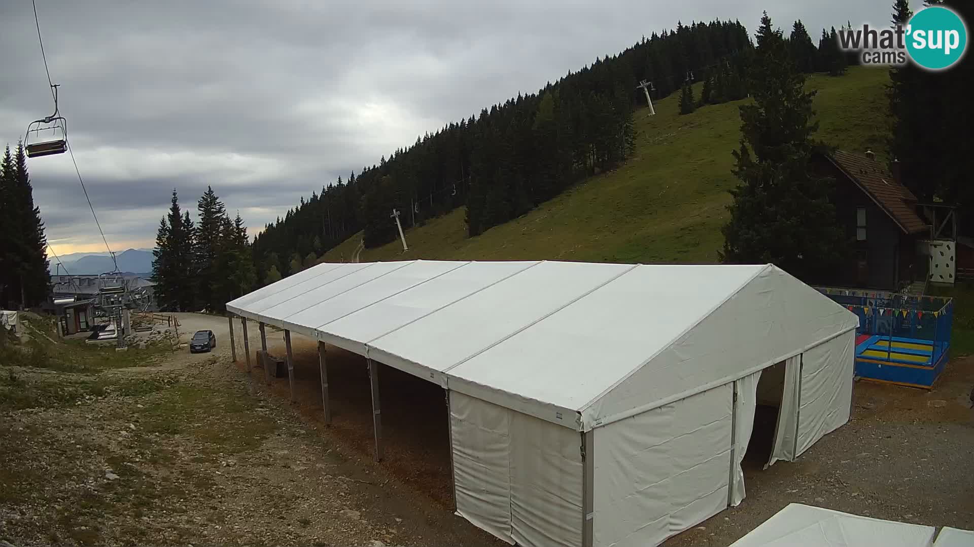 GOLTE skijalište web kamera – pogled na Medvedjak – Slovenija