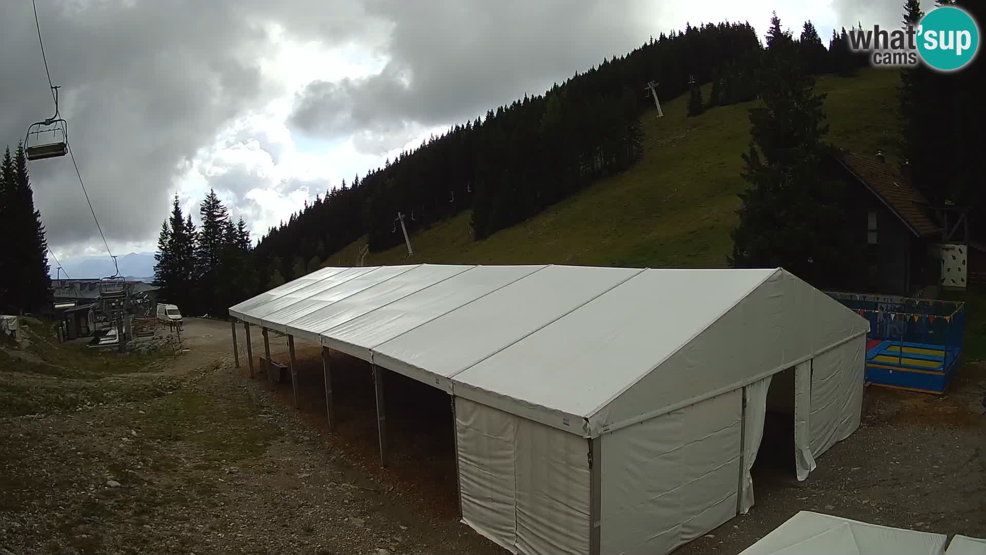GOLTE skijalište web kamera – pogled na Medvedjak – Slovenija