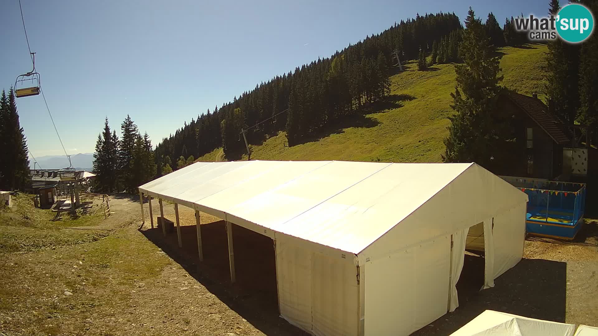 Cámara web en vivo de la estación de esquí GOLTE – vista a Medvedjak – Eslovenia