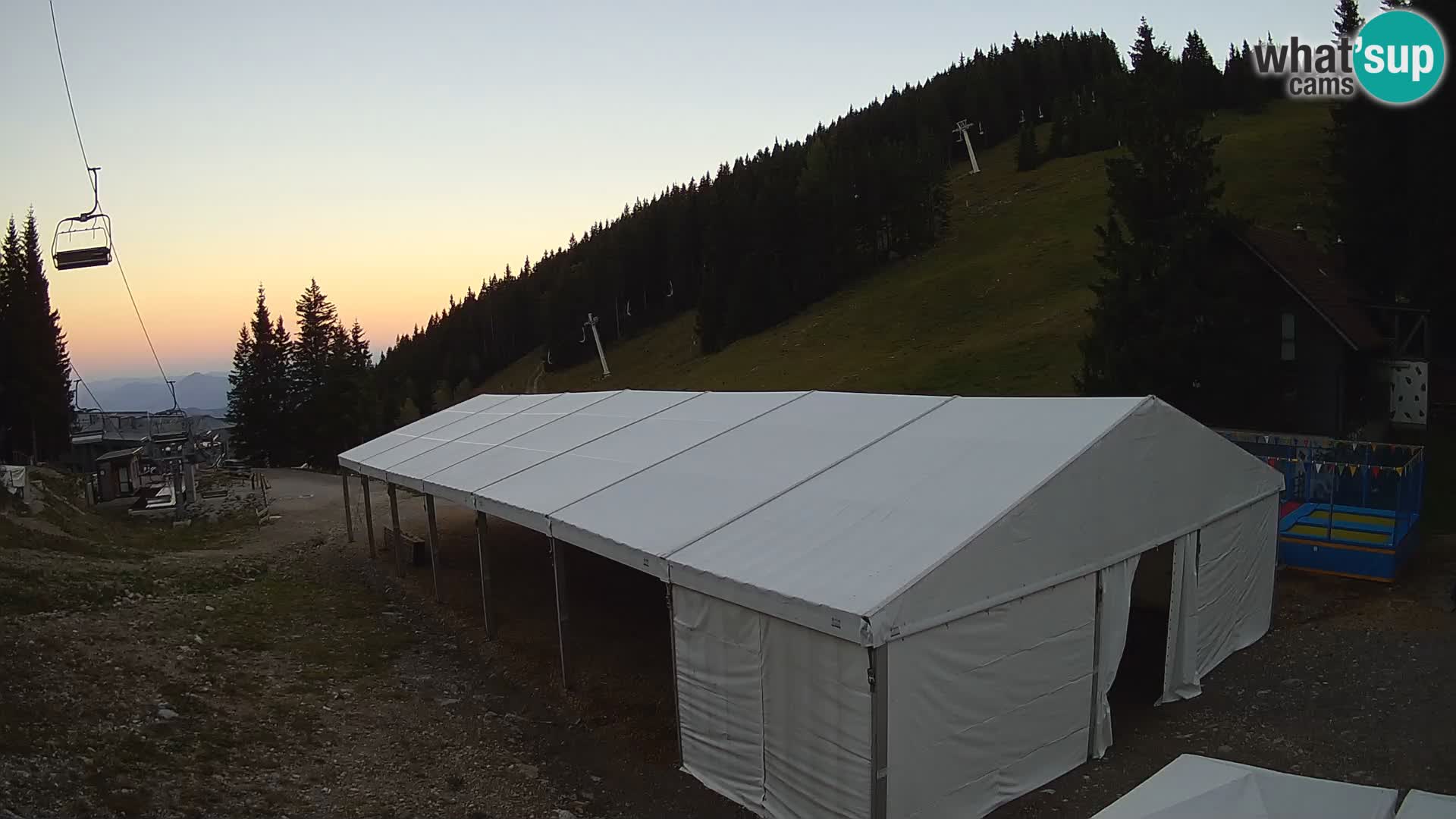 GOLTE Skigebiet webcam – Schöne Aussicht auf Medvedjak – Slowenien