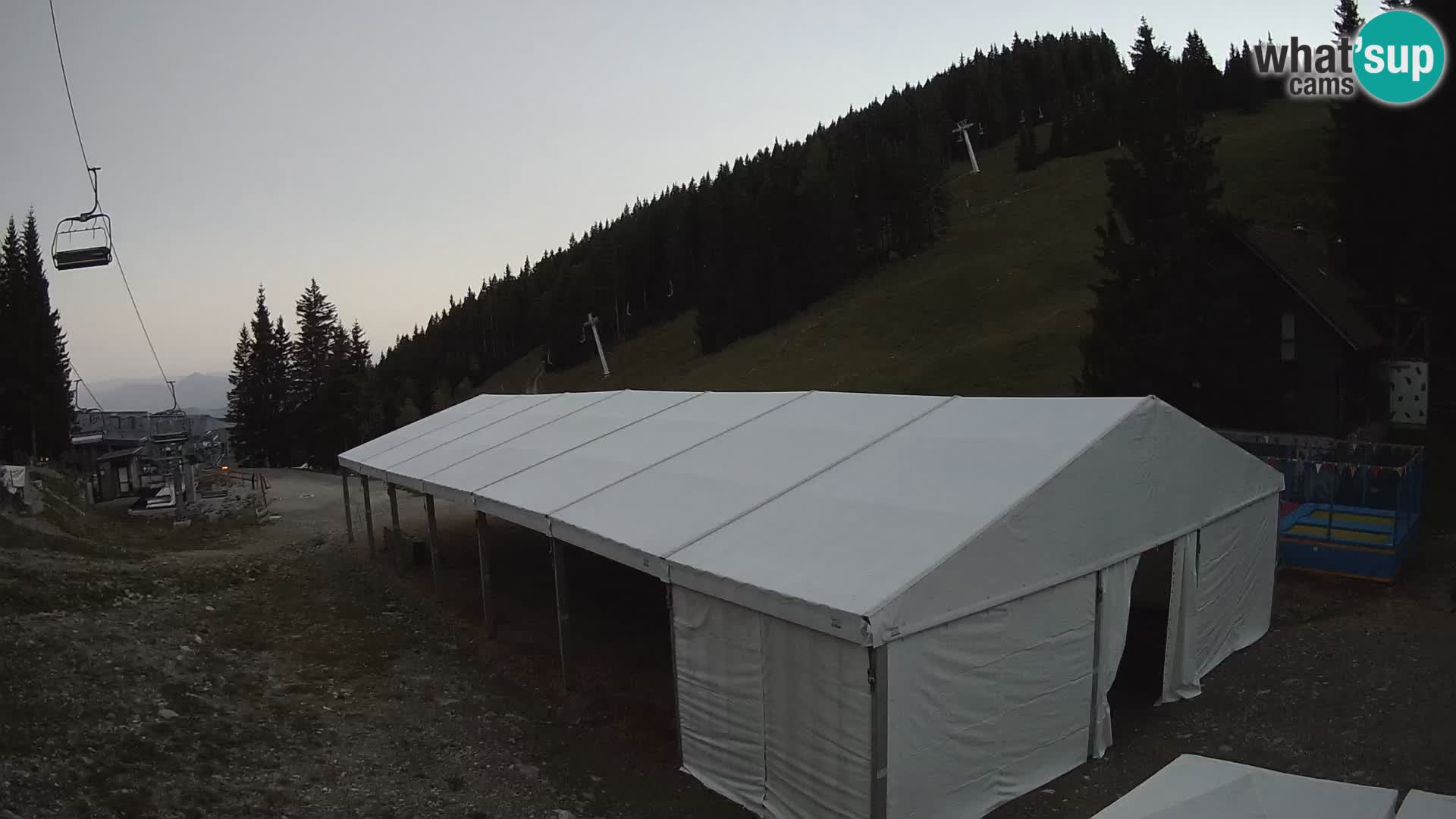 Webcam en direct de la station de ski de GOLTE – vue sur Medvedjak – Slovénie