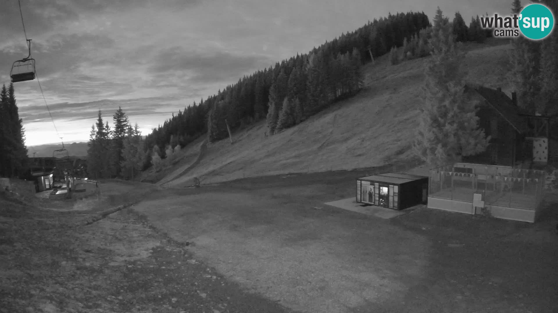 Cámara web en vivo de la estación de esquí GOLTE – vista a Medvedjak – Eslovenia