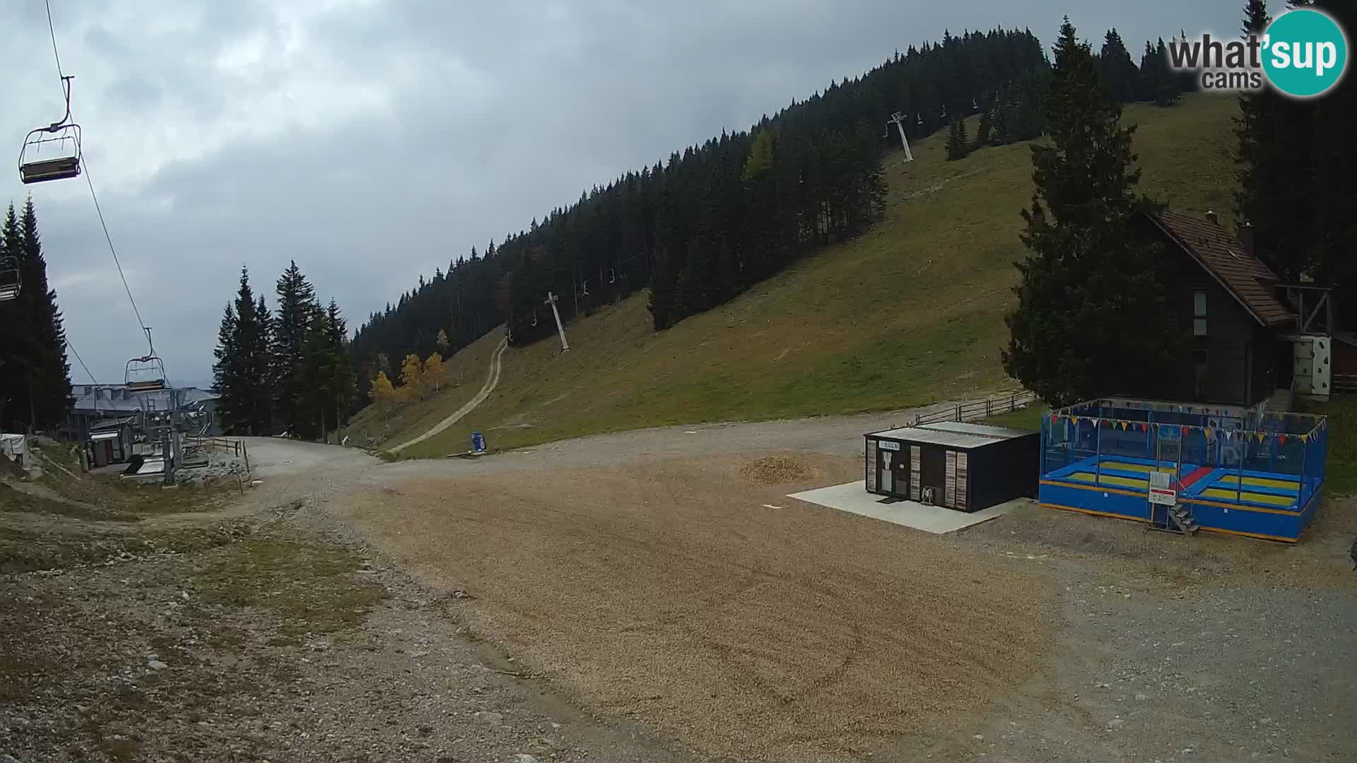 GOLTE skijalište web kamera – pogled na Medvedjak – Slovenija