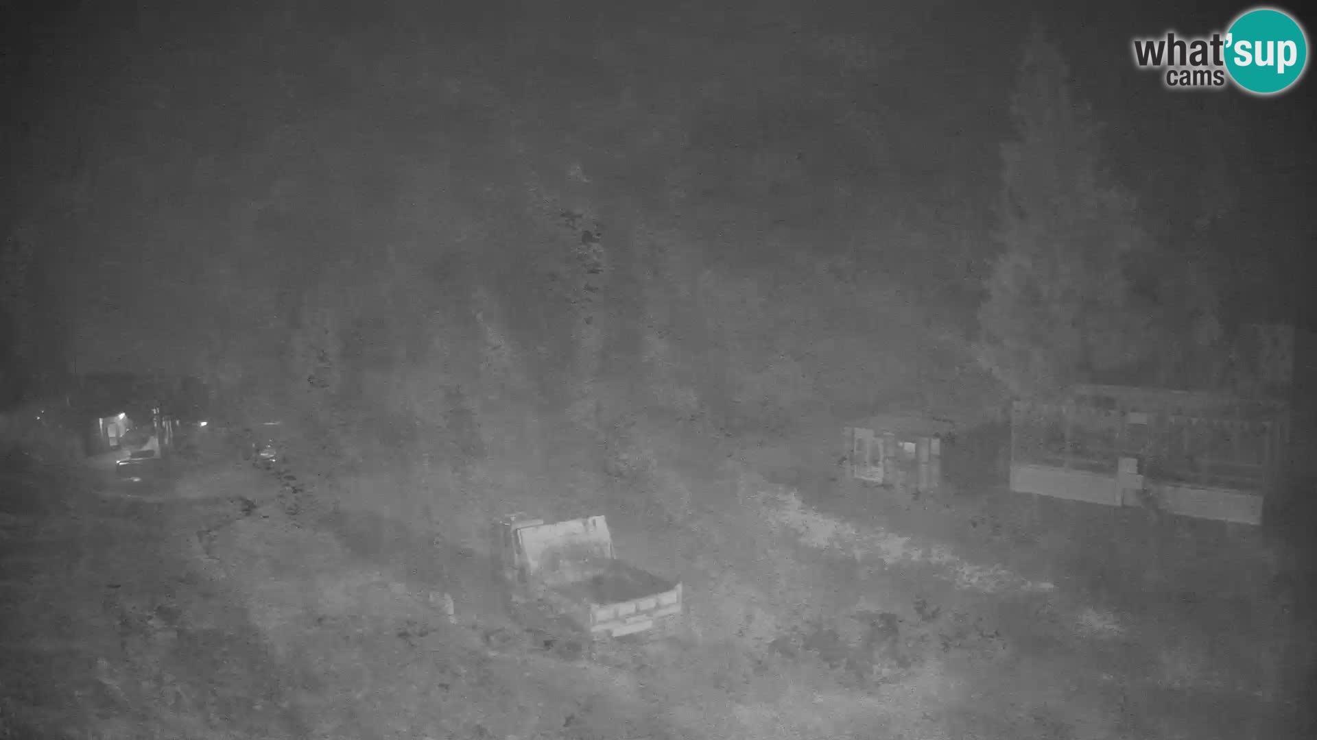 Spletna kamera smučišča GOLTE v živo – pogled na Medvedjak