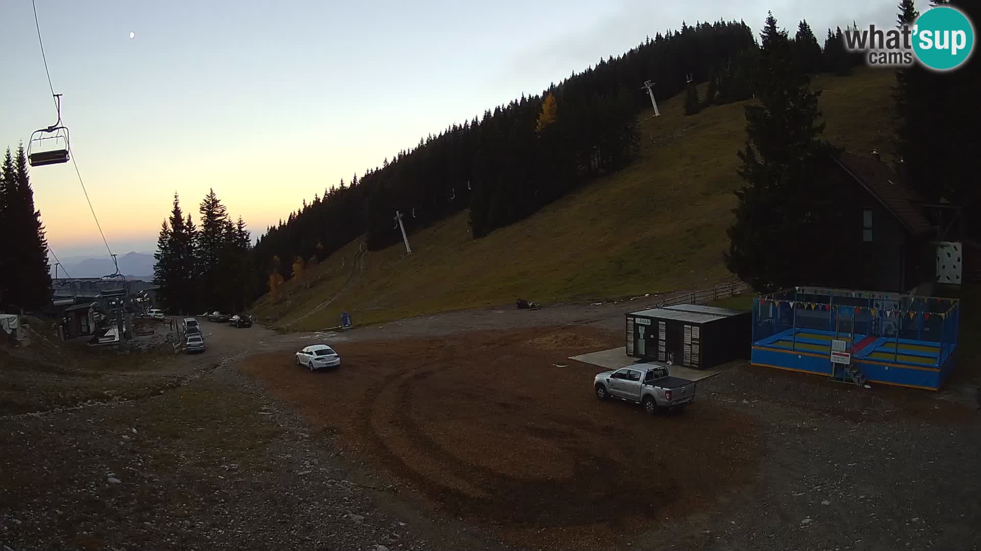 Cámara web en vivo de la estación de esquí GOLTE – vista a Medvedjak – Eslovenia