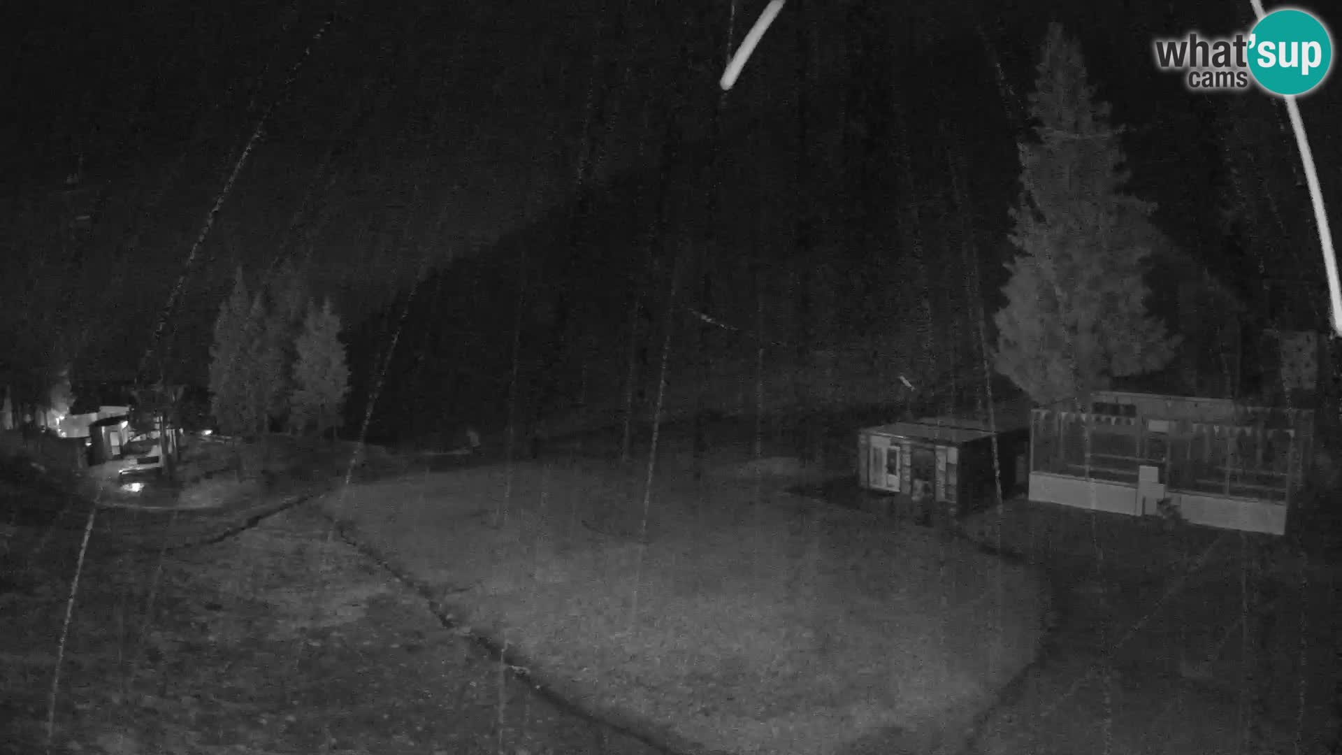 Spletna kamera smučišča GOLTE v živo – pogled na Medvedjak