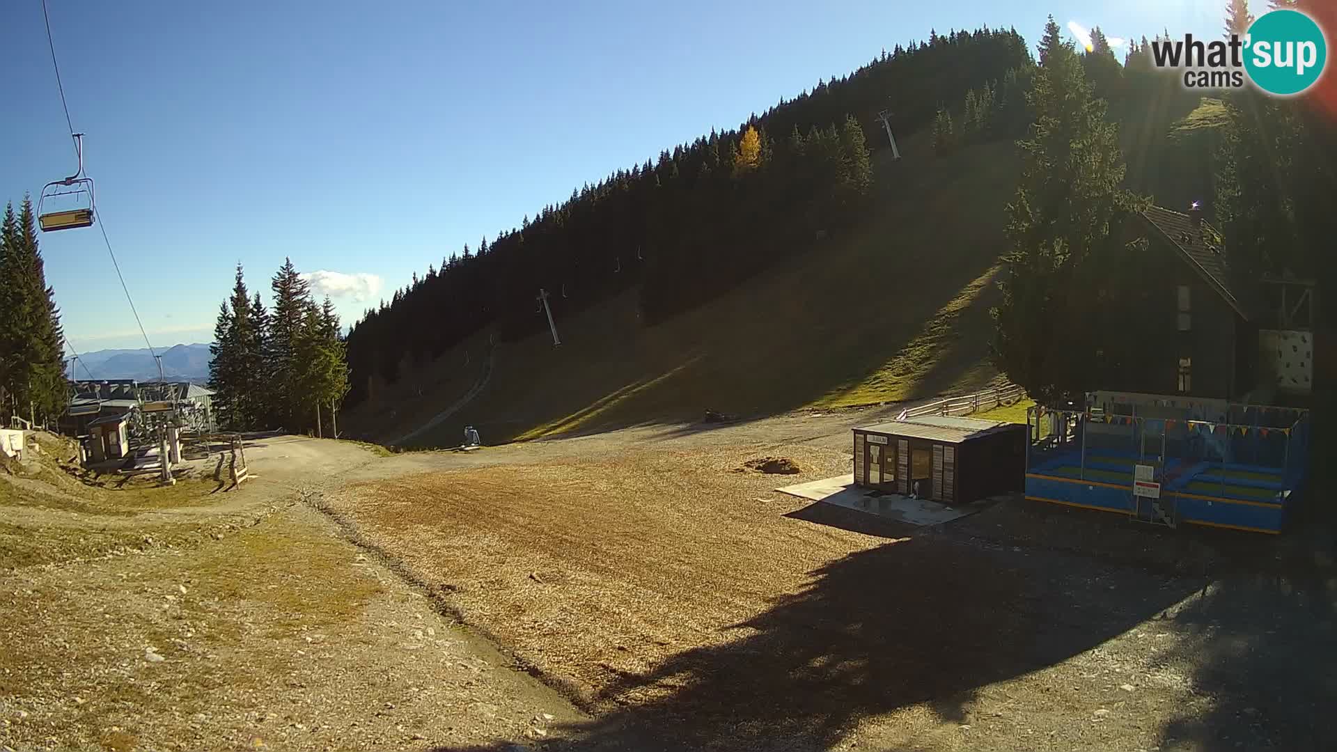 GOLTE skijalište web kamera – pogled na Medvedjak – Slovenija