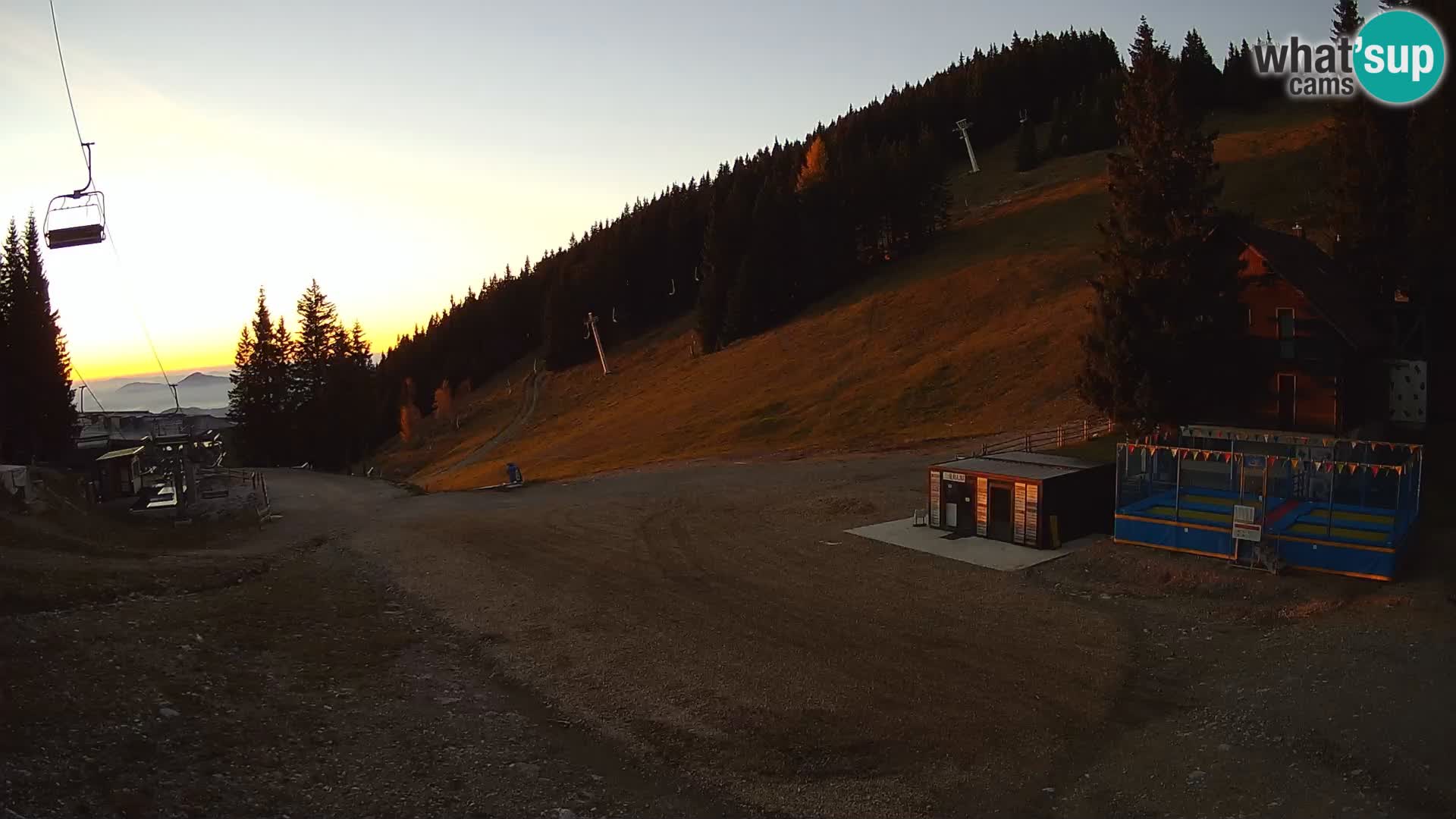 Cámara web en vivo de la estación de esquí GOLTE – vista a Medvedjak – Eslovenia