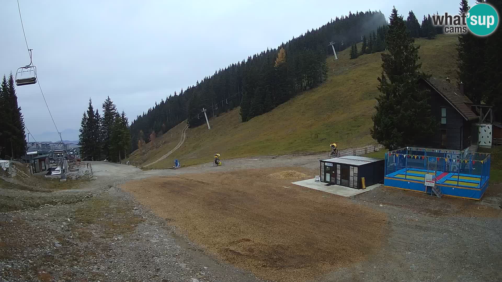 GOLTE skijalište web kamera – pogled na Medvedjak – Slovenija