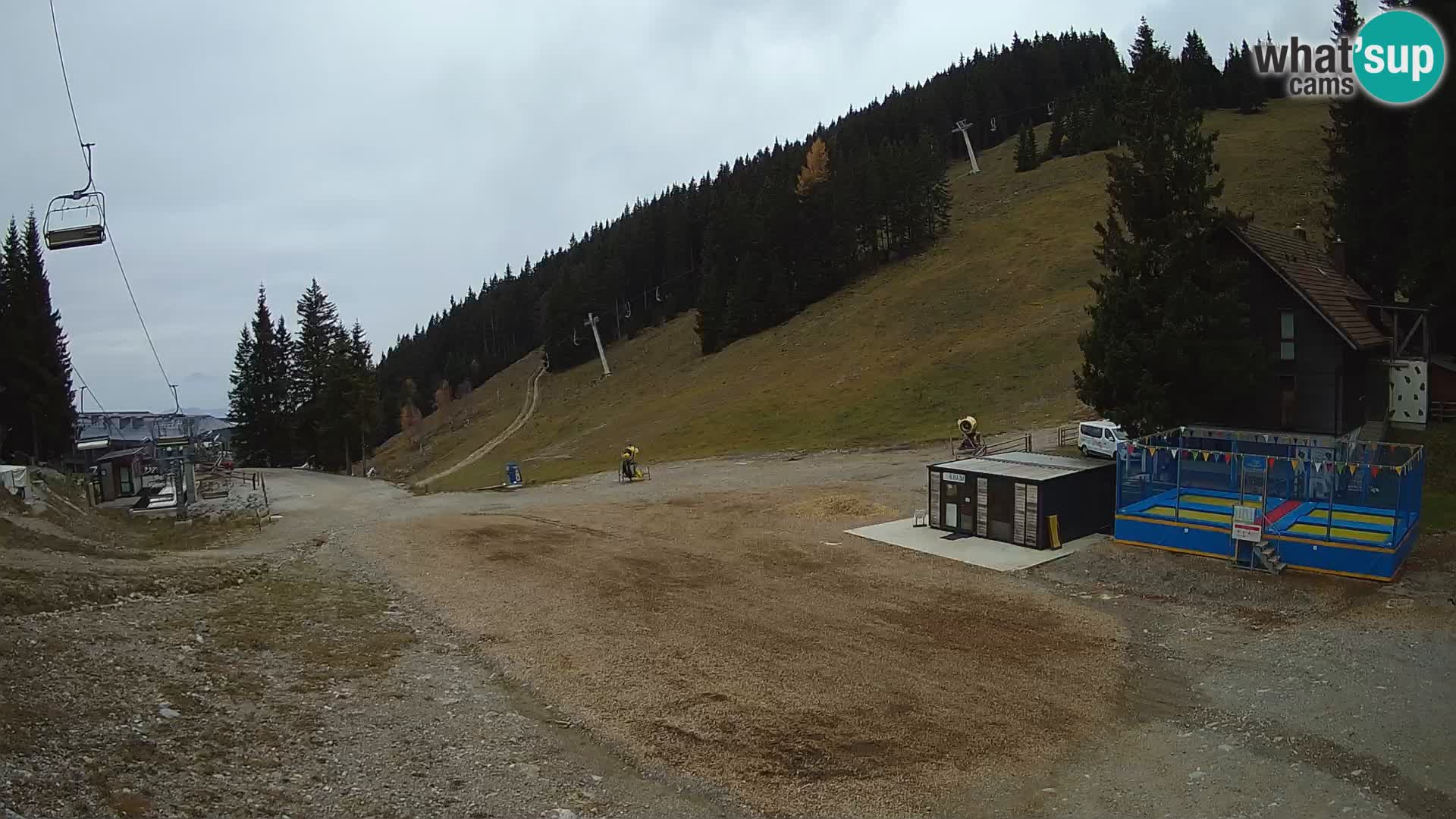 Cámara web en vivo de la estación de esquí GOLTE – vista a Medvedjak – Eslovenia