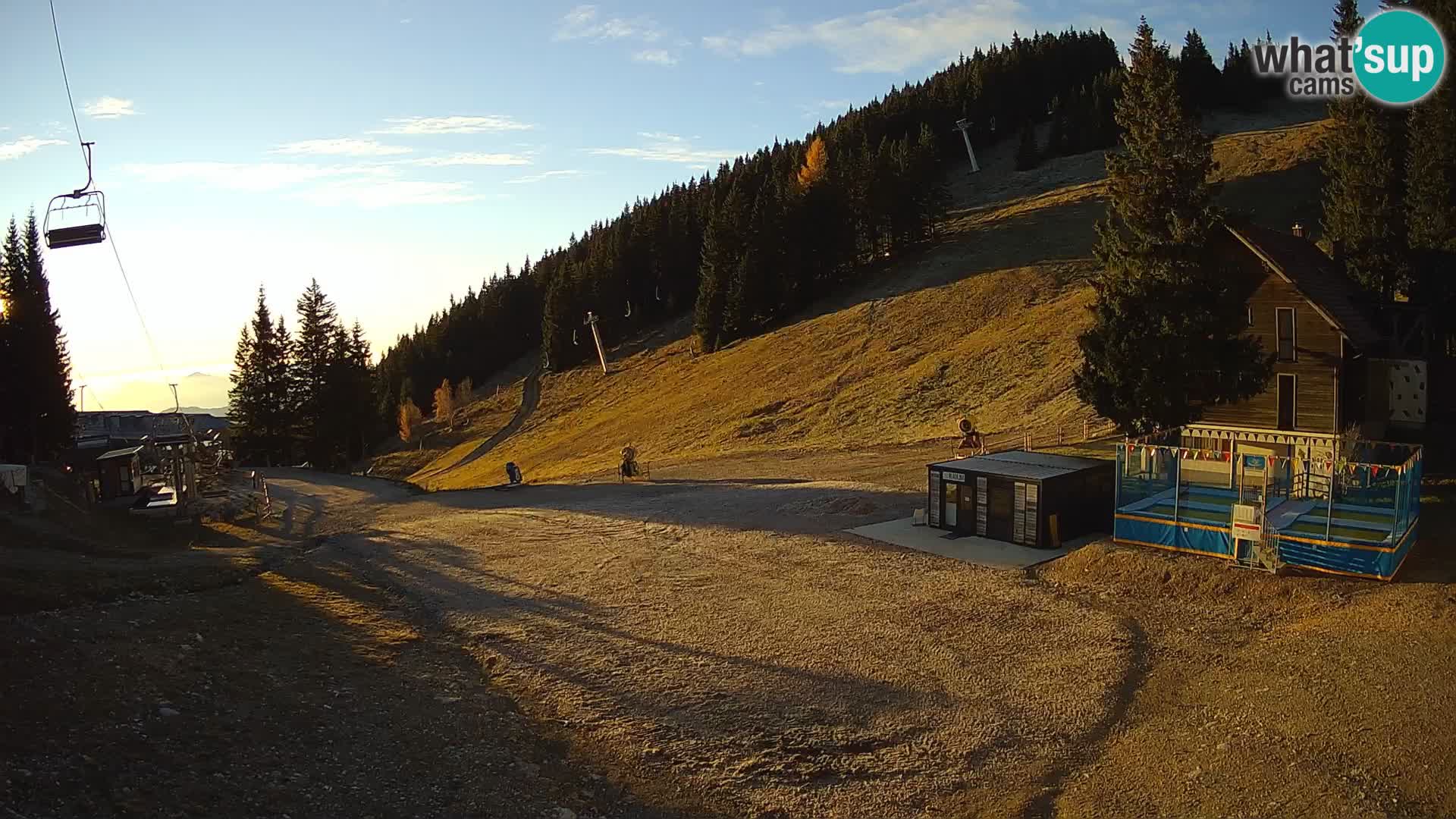 GOLTE skijalište web kamera – pogled na Medvedjak – Slovenija