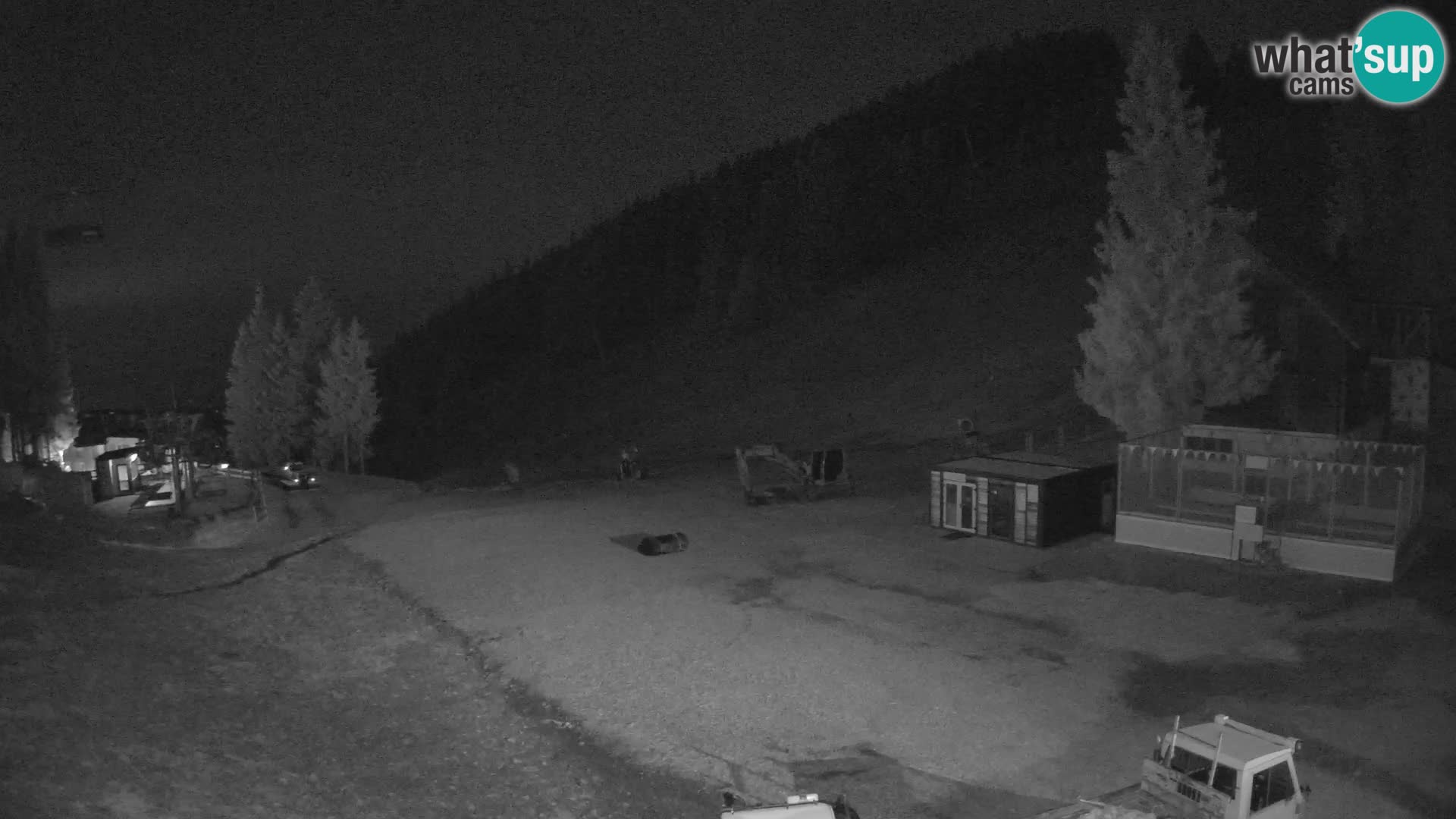 Spletna kamera smučišča GOLTE v živo – pogled na Medvedjak