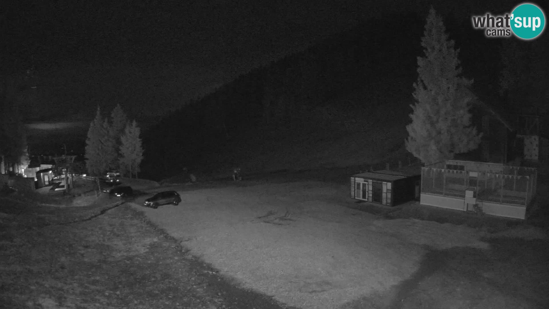 Spletna kamera smučišča GOLTE v živo – pogled na Medvedjak