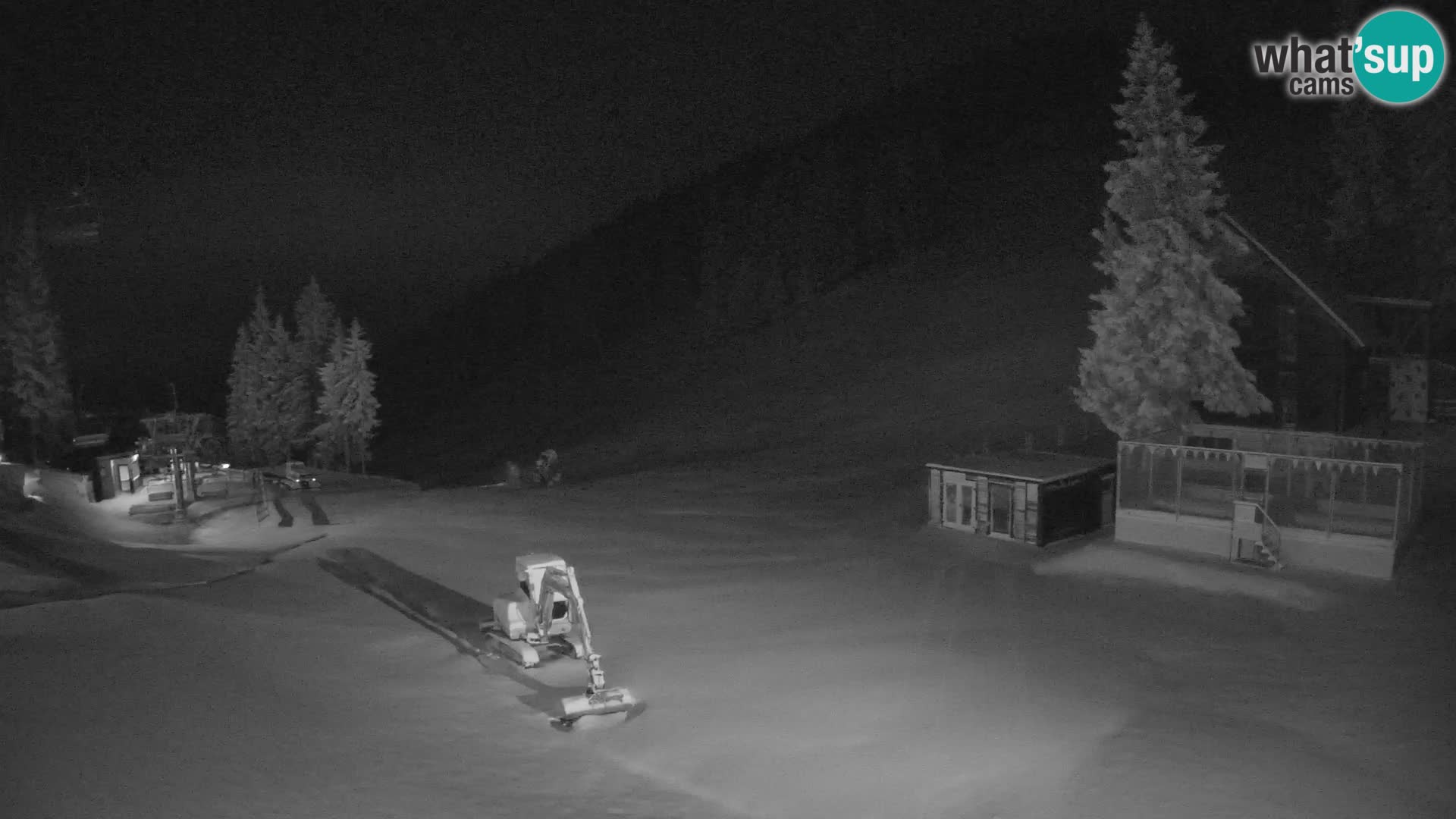 Spletna kamera smučišča GOLTE v živo – pogled na Medvedjak