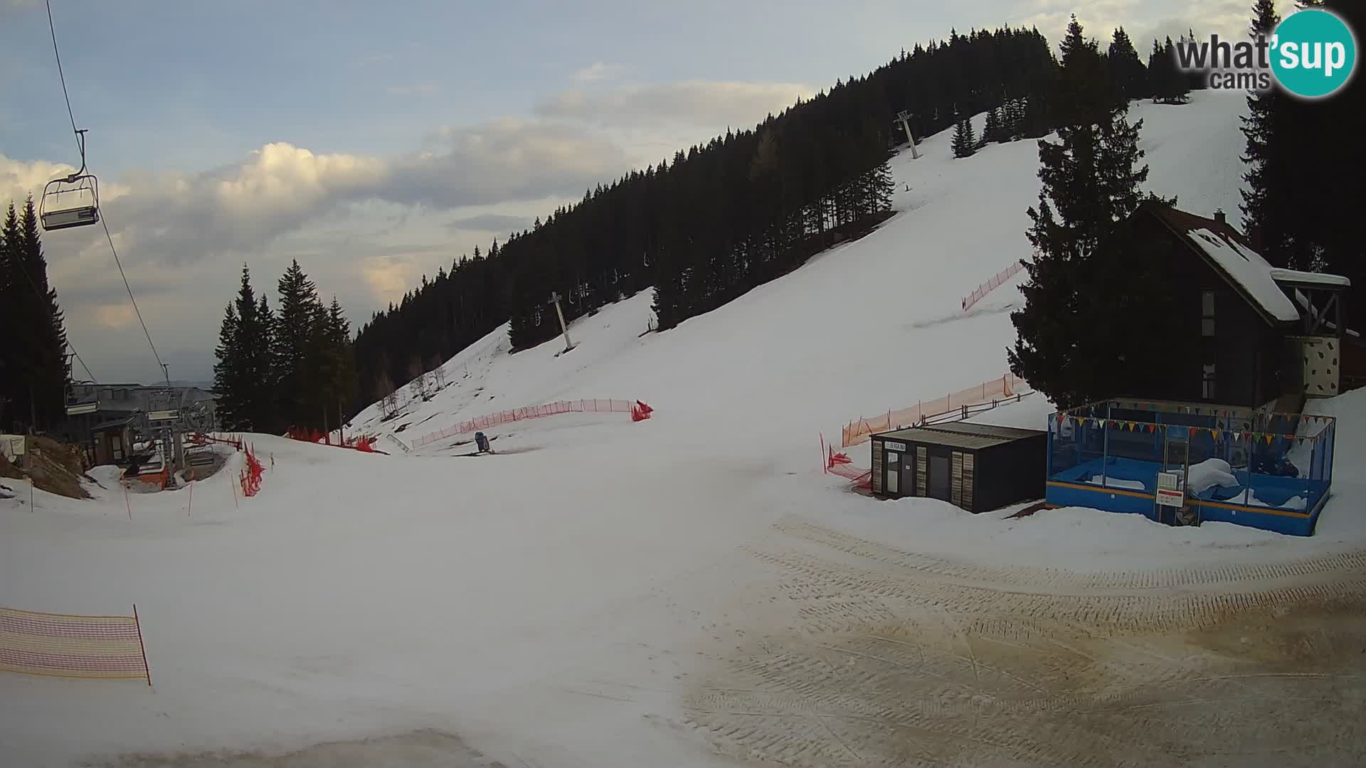 Webcam en direct de la station de ski de GOLTE – vue sur Medvedjak – Slovénie