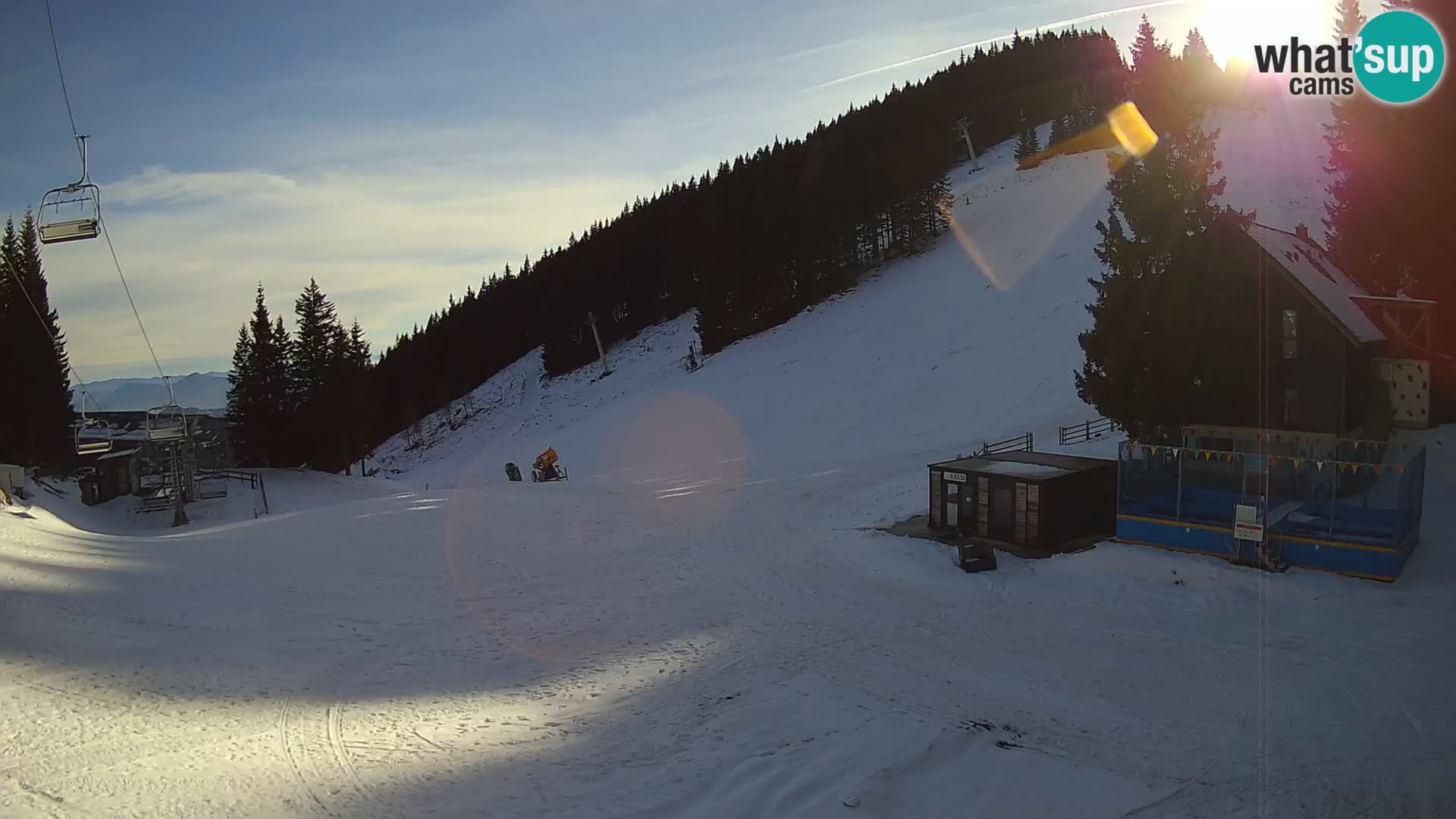 Cámara web en vivo de la estación de esquí GOLTE – vista a Medvedjak – Eslovenia