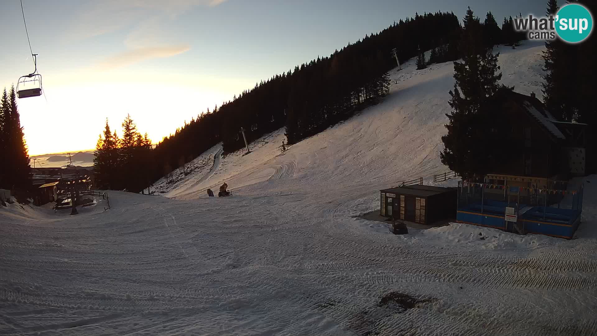 Cámara web en vivo de la estación de esquí GOLTE – vista a Medvedjak – Eslovenia