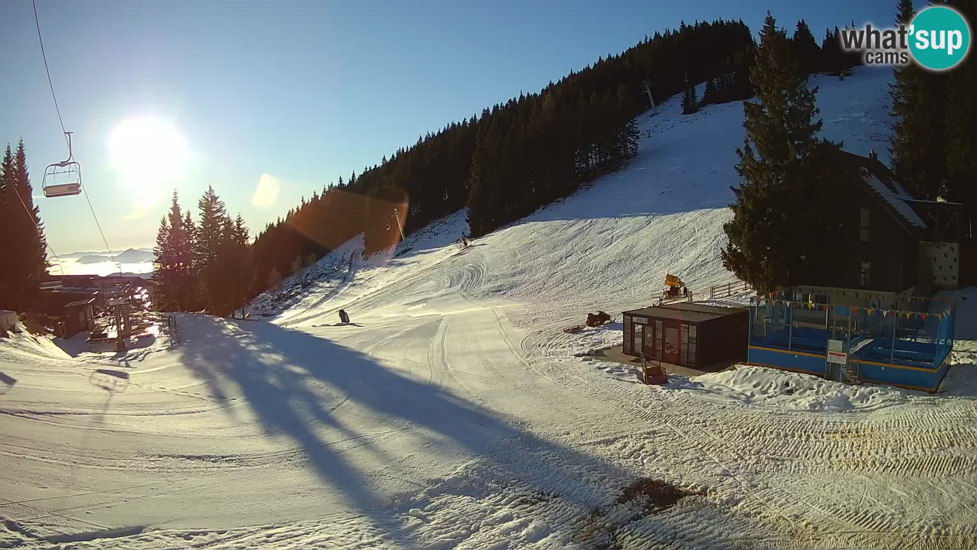 GOLTE skijalište web kamera – pogled na Medvedjak – Slovenija