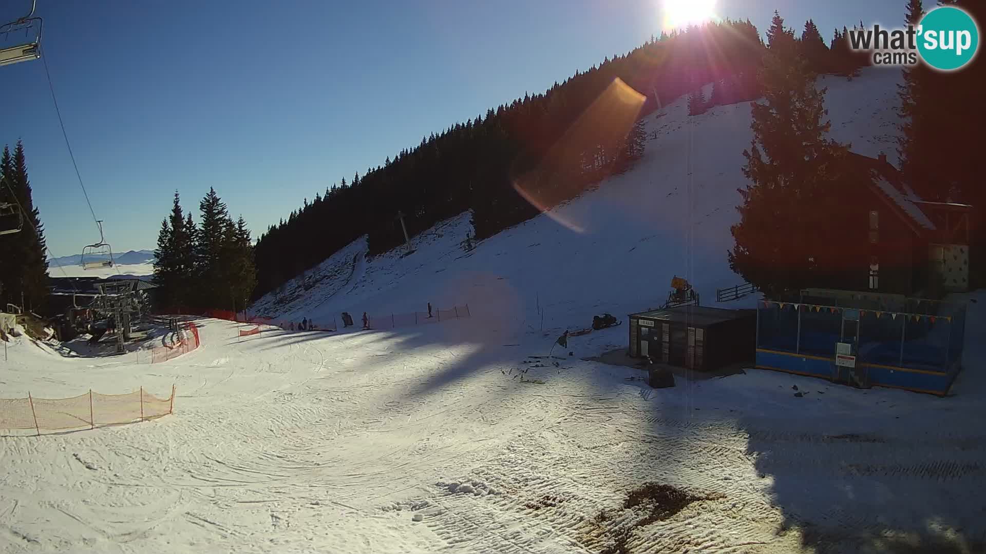 GOLTE skijalište web kamera – pogled na Medvedjak – Slovenija