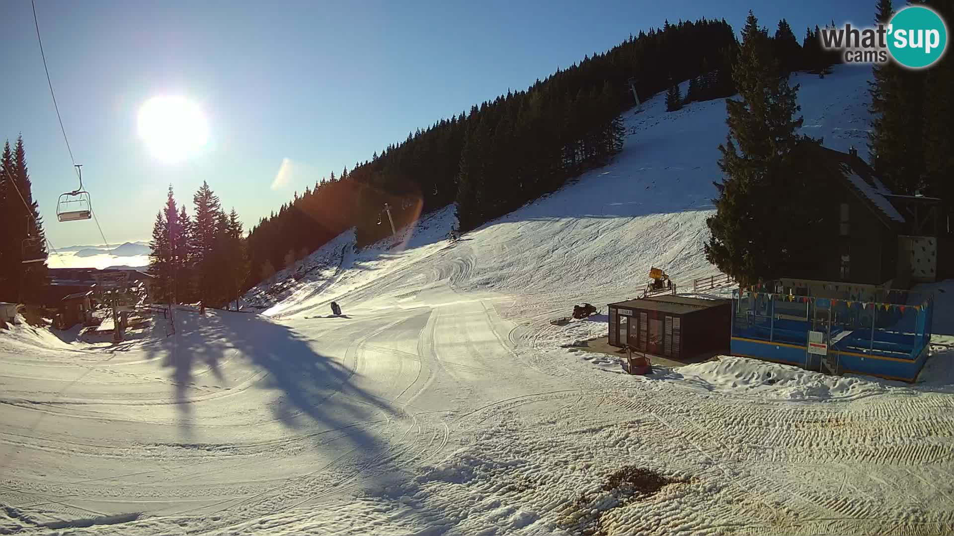 GOLTE skijalište web kamera – pogled na Medvedjak – Slovenija