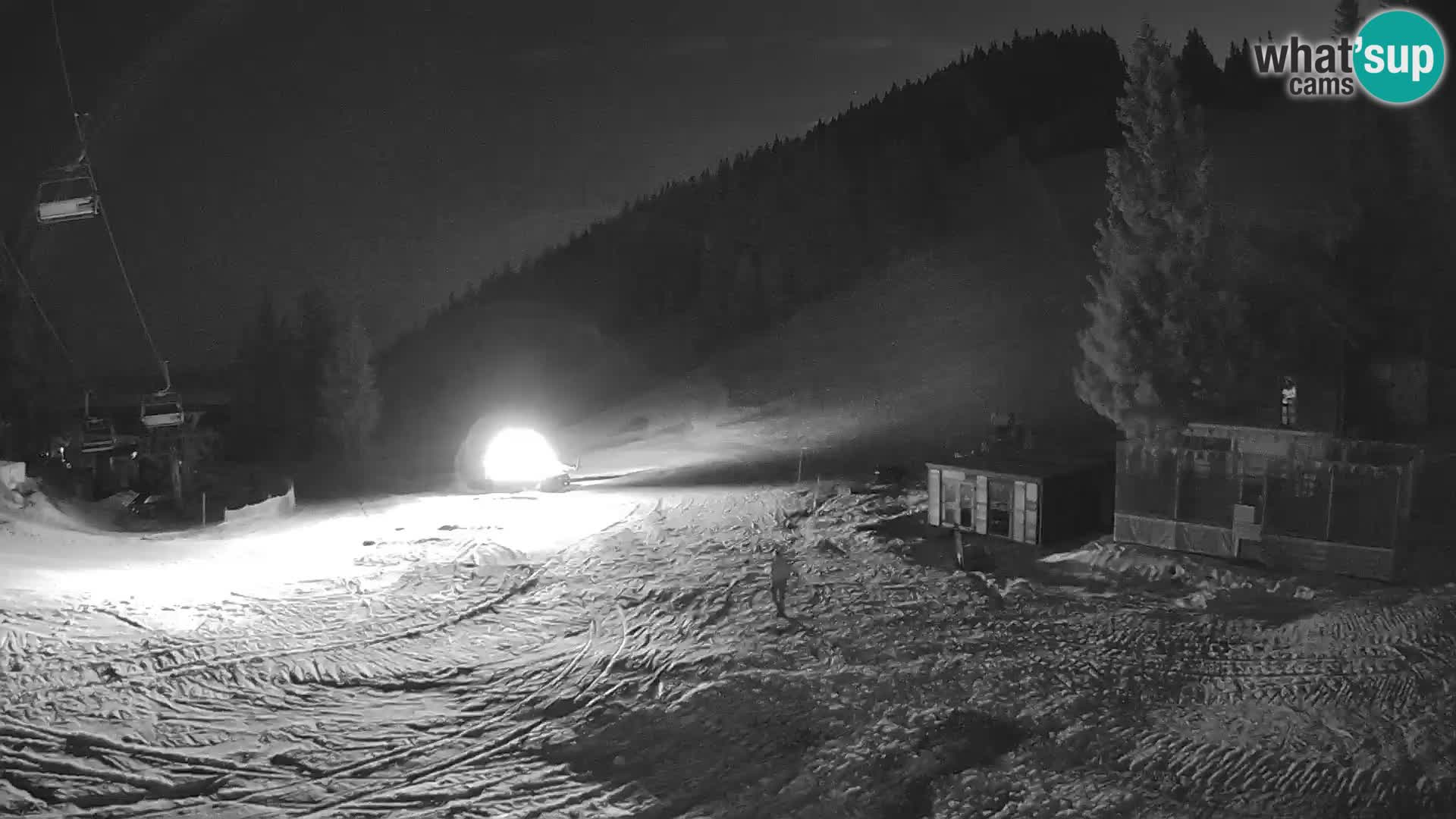 Spletna kamera smučišča GOLTE v živo – pogled na Medvedjak
