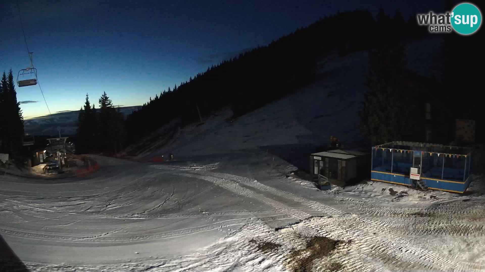 Spletna kamera smučišča GOLTE v živo – pogled na Medvedjak
