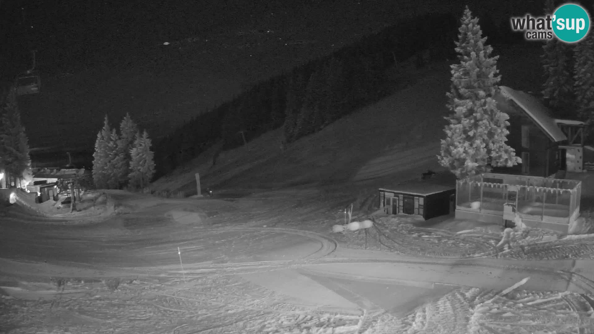 Spletna kamera smučišča GOLTE v živo – pogled na Medvedjak