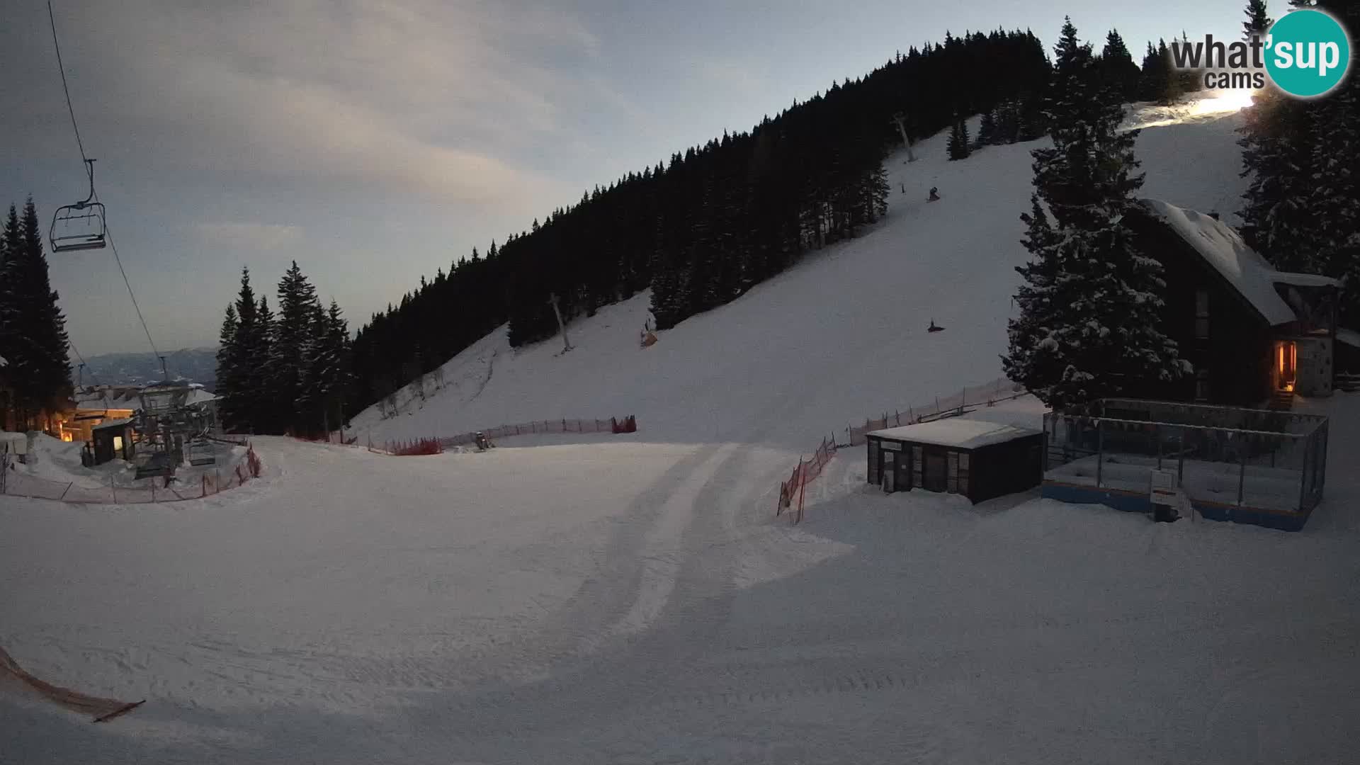 Cámara web en vivo de la estación de esquí GOLTE – vista a Medvedjak – Eslovenia