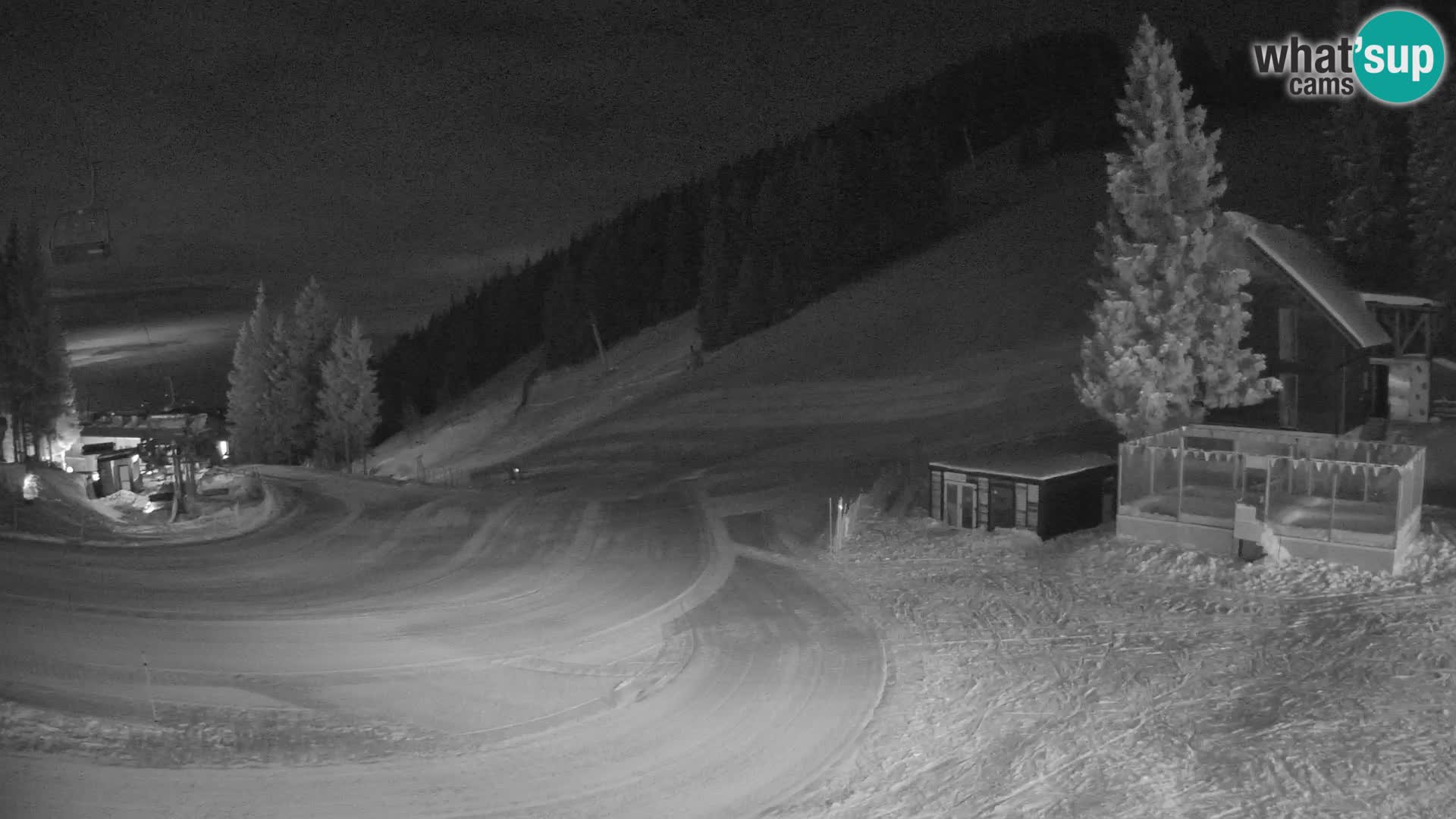 Spletna kamera smučišča GOLTE v živo – pogled na Medvedjak