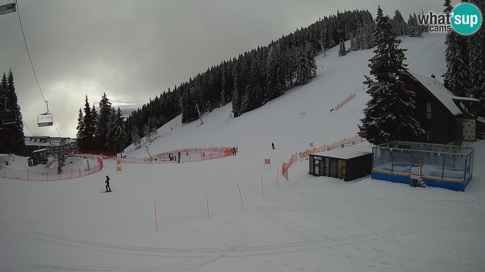 GOLTE skijalište web kamera – pogled na Medvedjak – Slovenija
