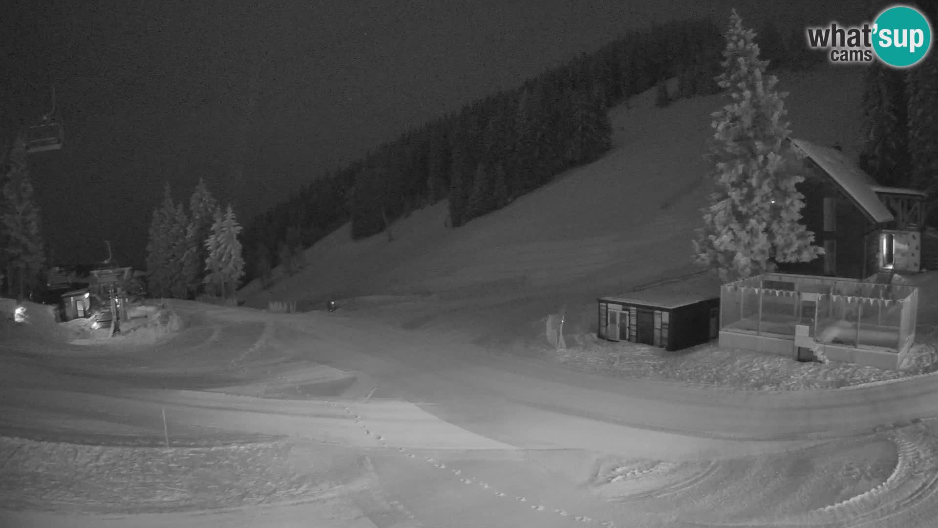 Spletna kamera smučišča GOLTE v živo – pogled na Medvedjak