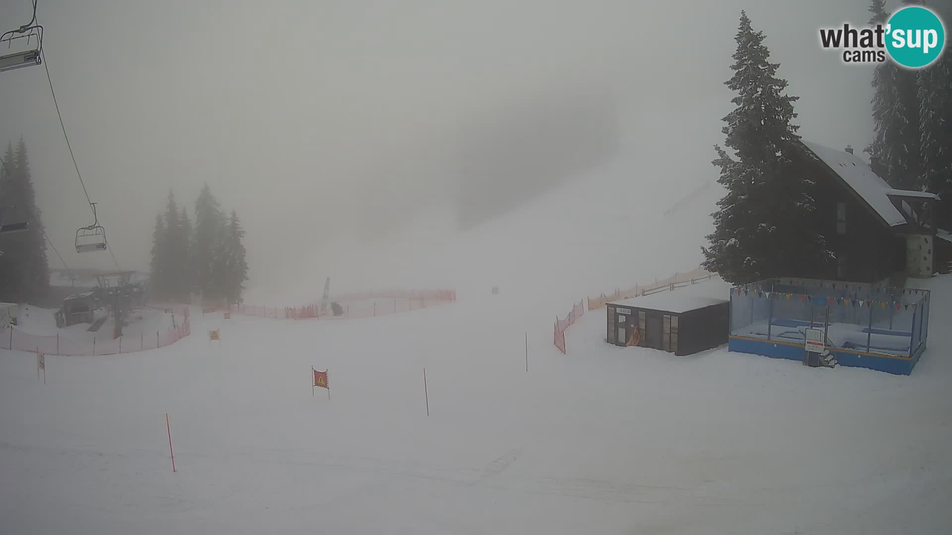 GOLTE skijalište web kamera – pogled na Medvedjak – Slovenija
