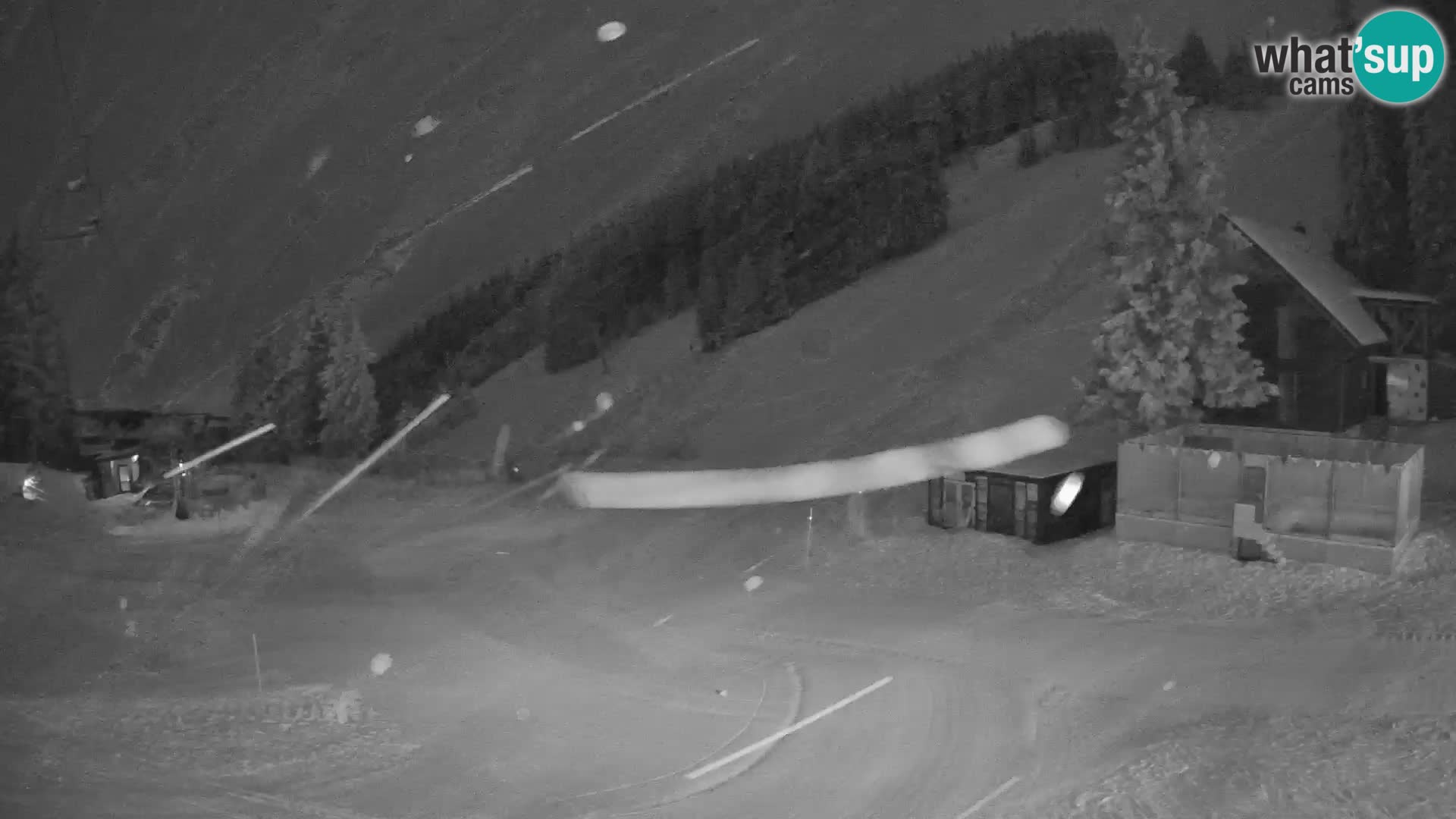 Spletna kamera smučišča GOLTE v živo – pogled na Medvedjak