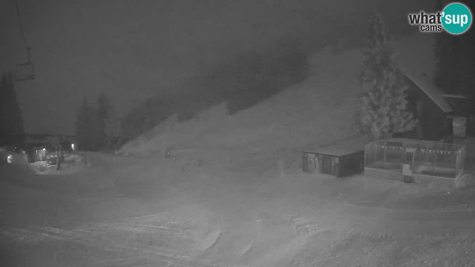 Spletna kamera smučišča GOLTE v živo – pogled na Medvedjak