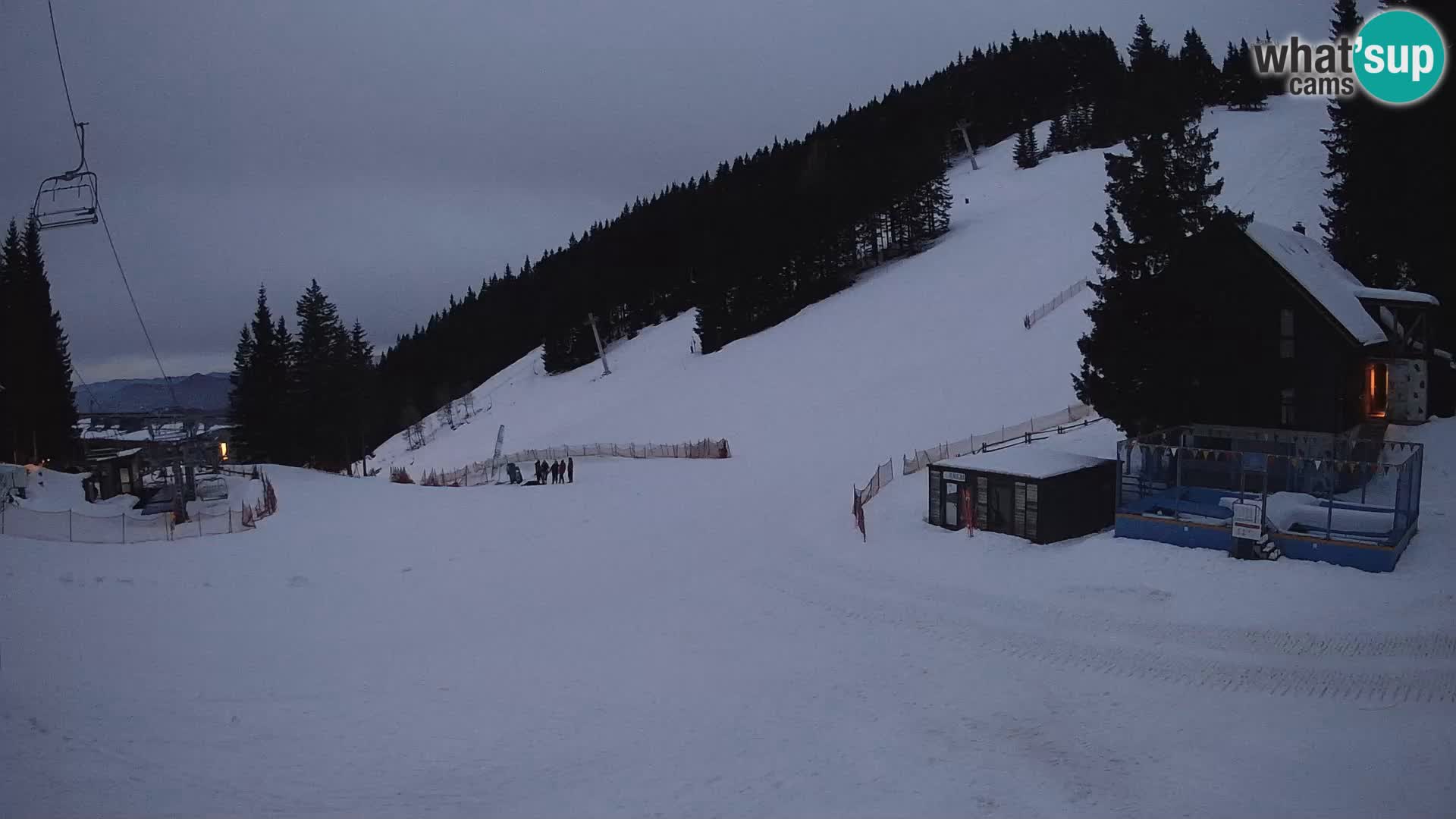 GOLTE skijalište web kamera – pogled na Medvedjak – Slovenija