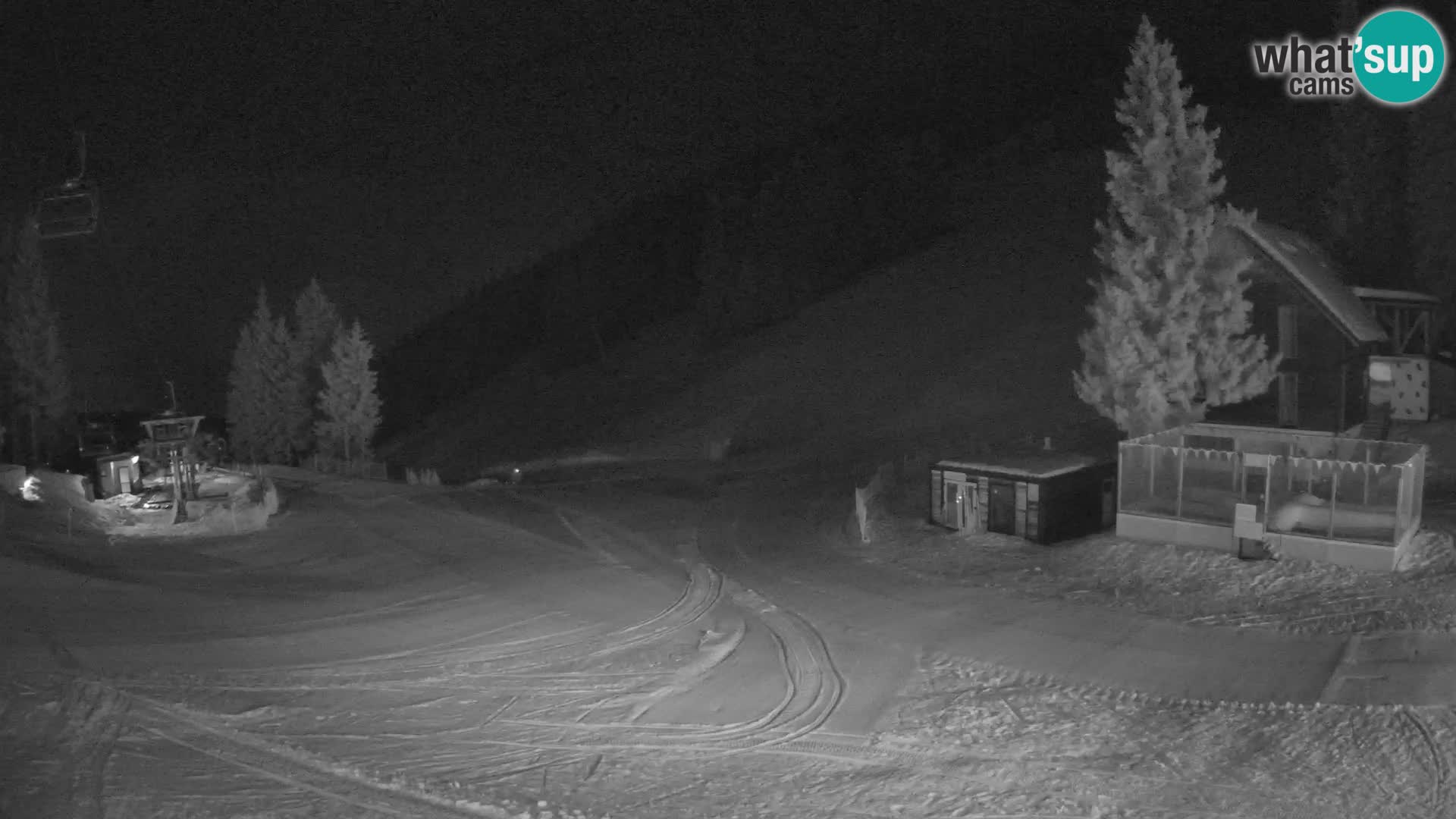 Spletna kamera smučišča GOLTE v živo – pogled na Medvedjak