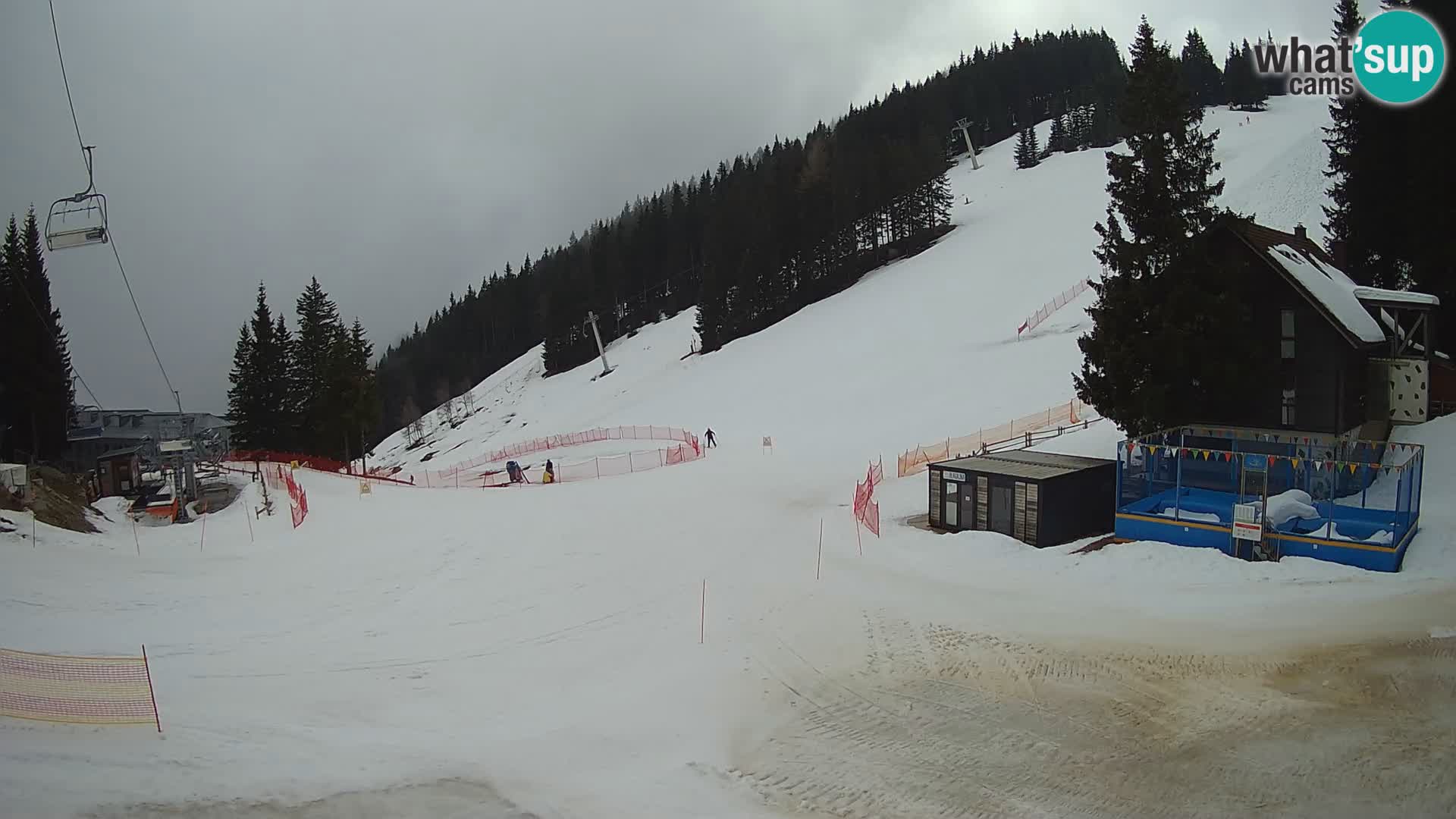 Cámara web en vivo de la estación de esquí GOLTE – vista a Medvedjak – Eslovenia