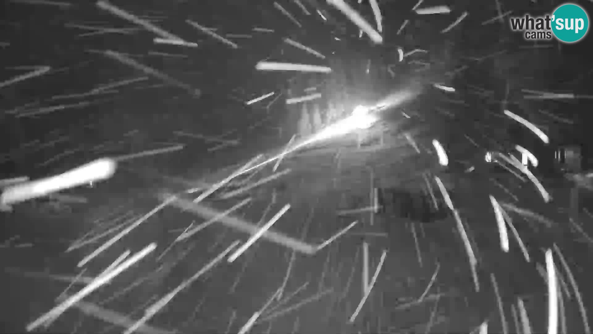 Spletna kamera smučišča GOLTE v živo – pogled na Medvedjak