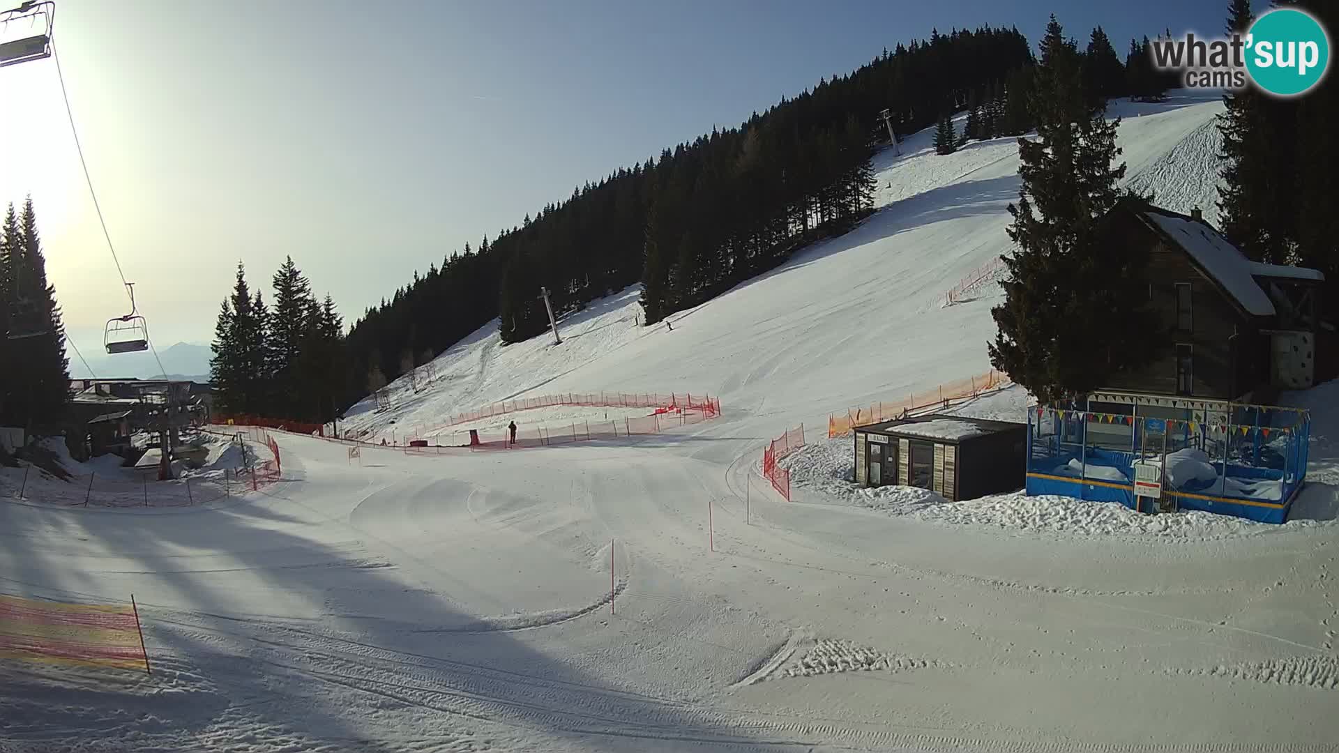 GOLTE skijalište web kamera – pogled na Medvedjak – Slovenija