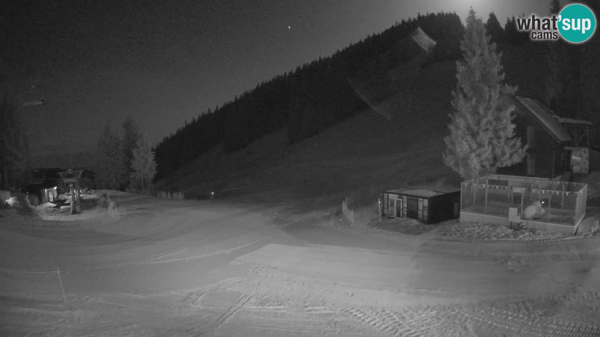 Cámara web en vivo de la estación de esquí GOLTE – vista a Medvedjak – Eslovenia