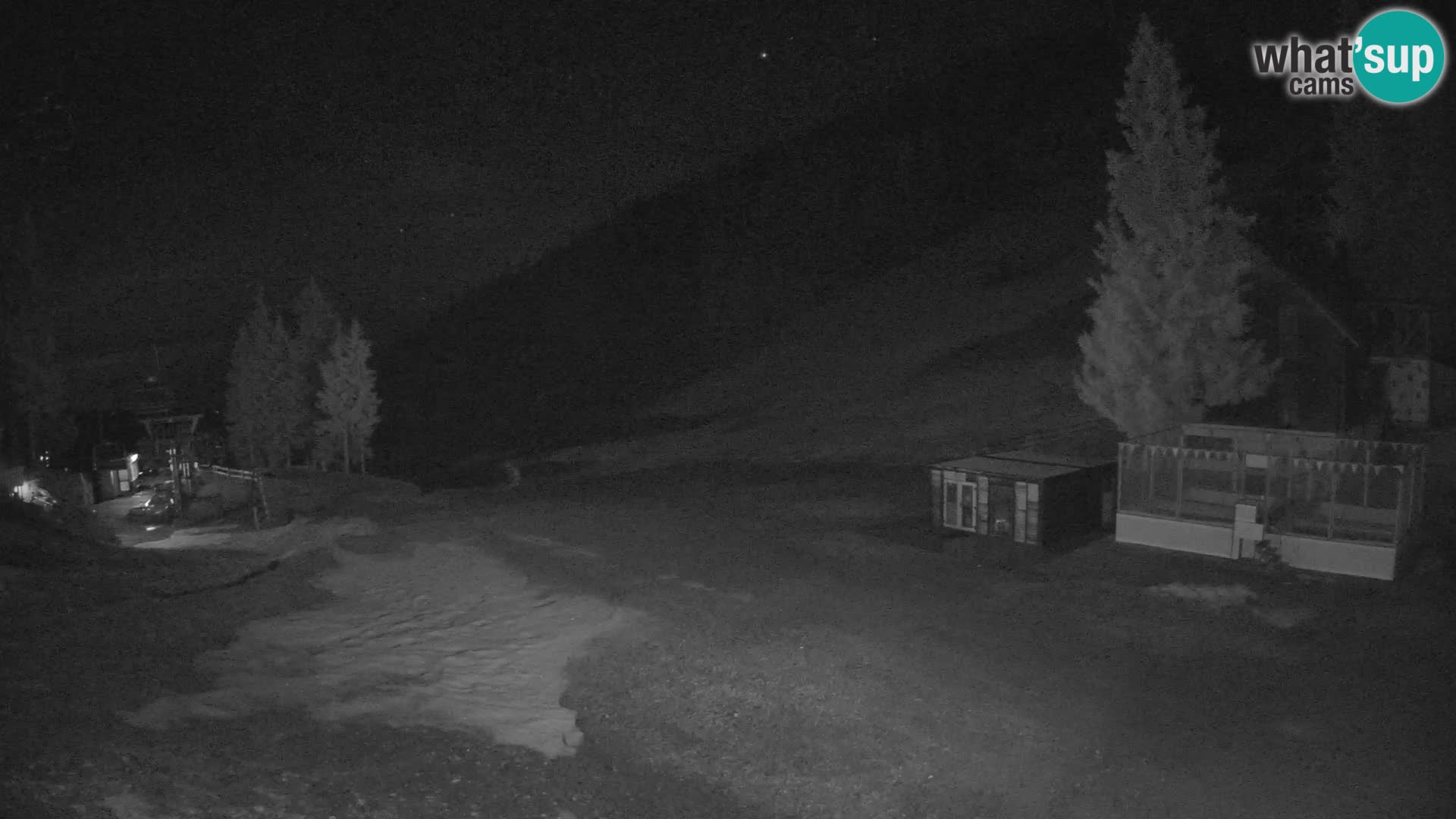 Spletna kamera smučišča GOLTE v živo – pogled na Medvedjak