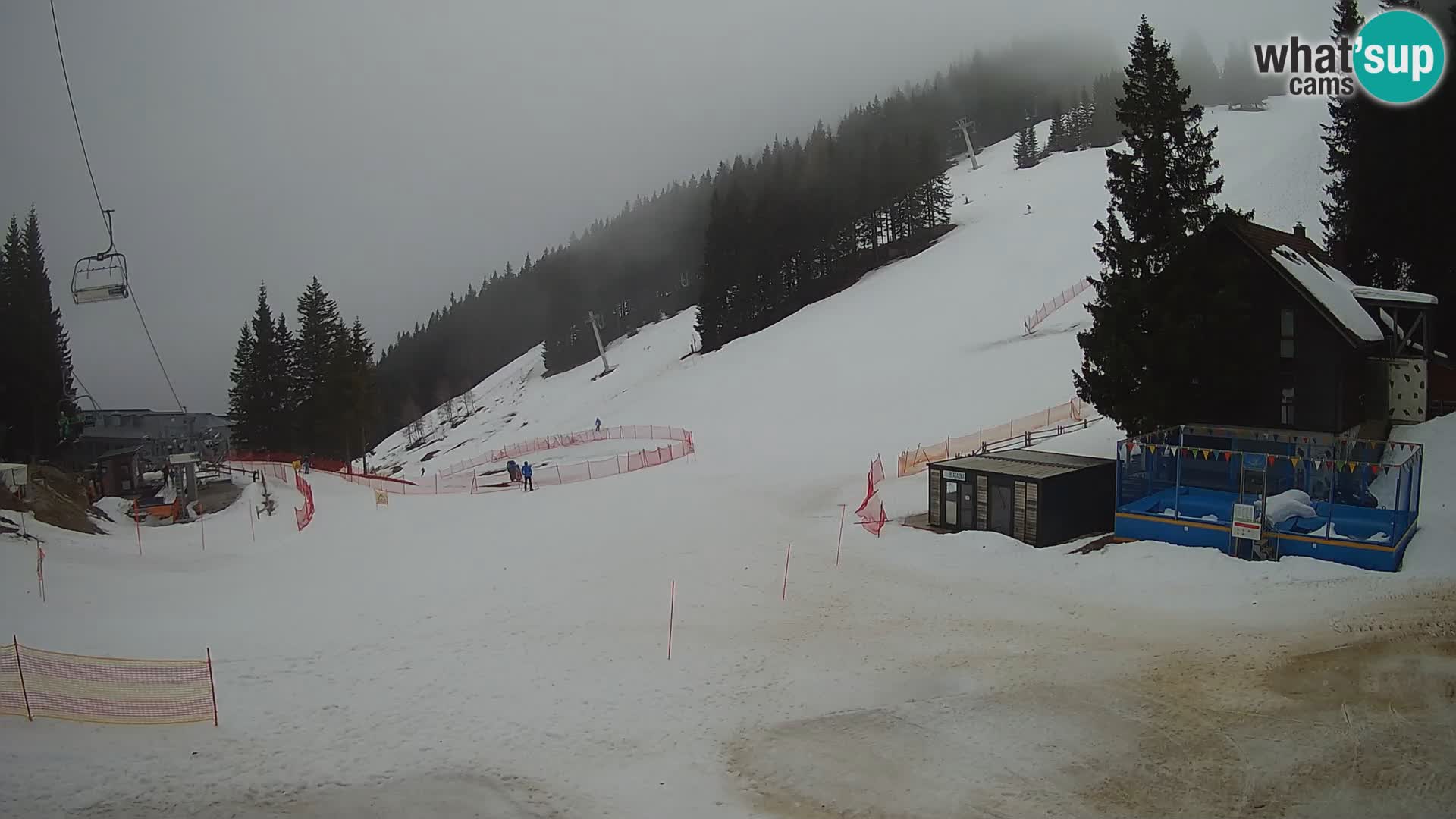 GOLTE skijalište web kamera – pogled na Medvedjak – Slovenija