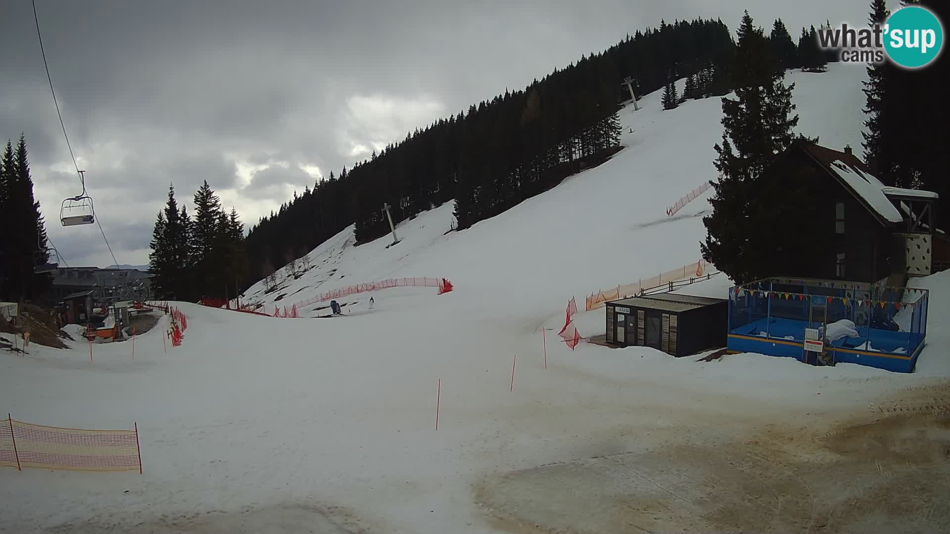 Cámara web en vivo de la estación de esquí GOLTE – vista a Medvedjak – Eslovenia